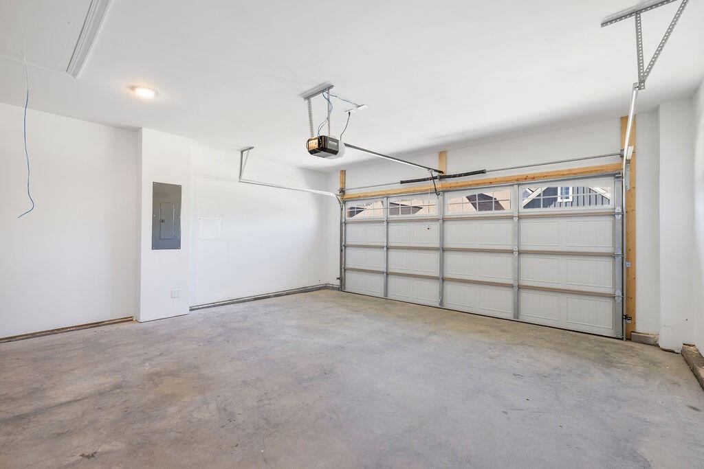 92 Founding Way Property Photo 28