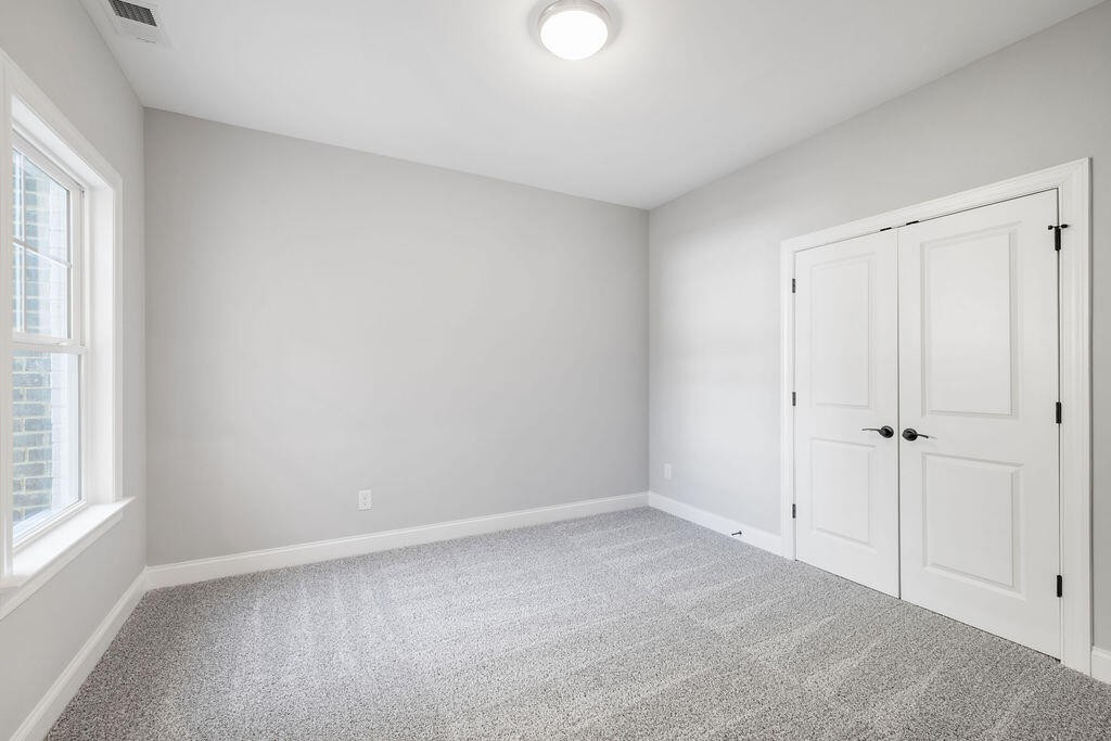 92 Founding Way Property Photo 22