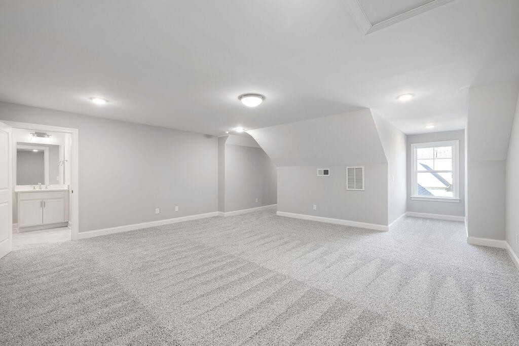 92 Founding Way Property Photo 29