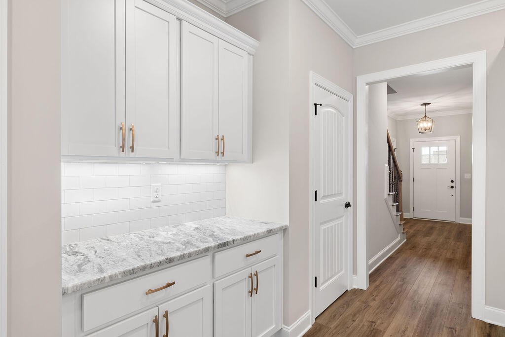 8942 Knolling Loop Property Photo 12