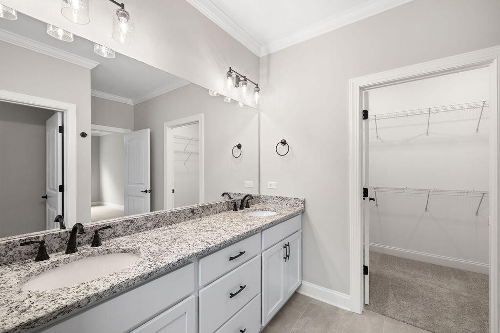 8942 Knolling Loop Property Photo 24