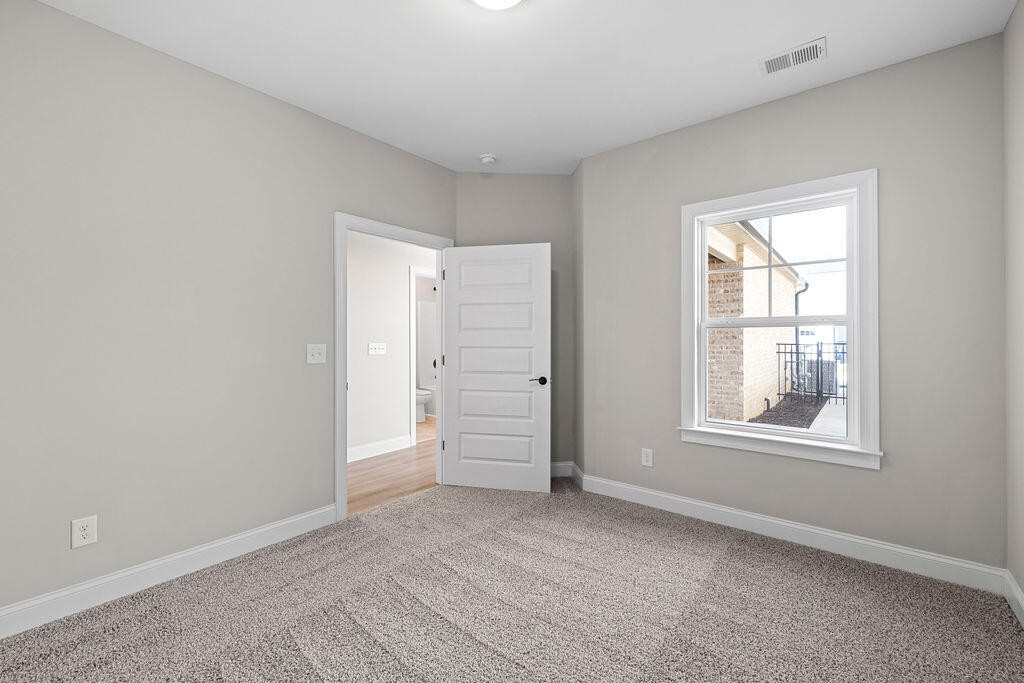 106 Founding Way Property Photo 22