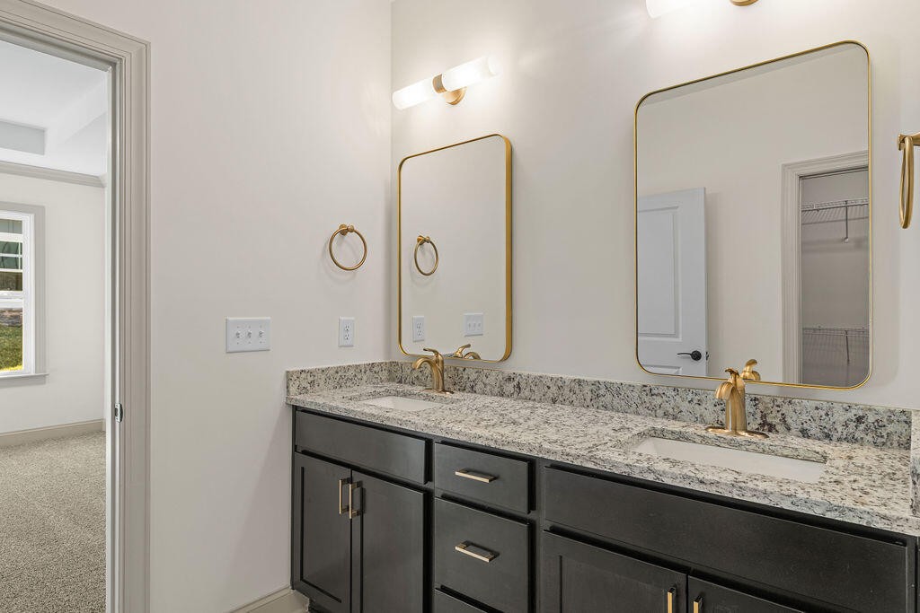 106 Founding Way Property Photo 17