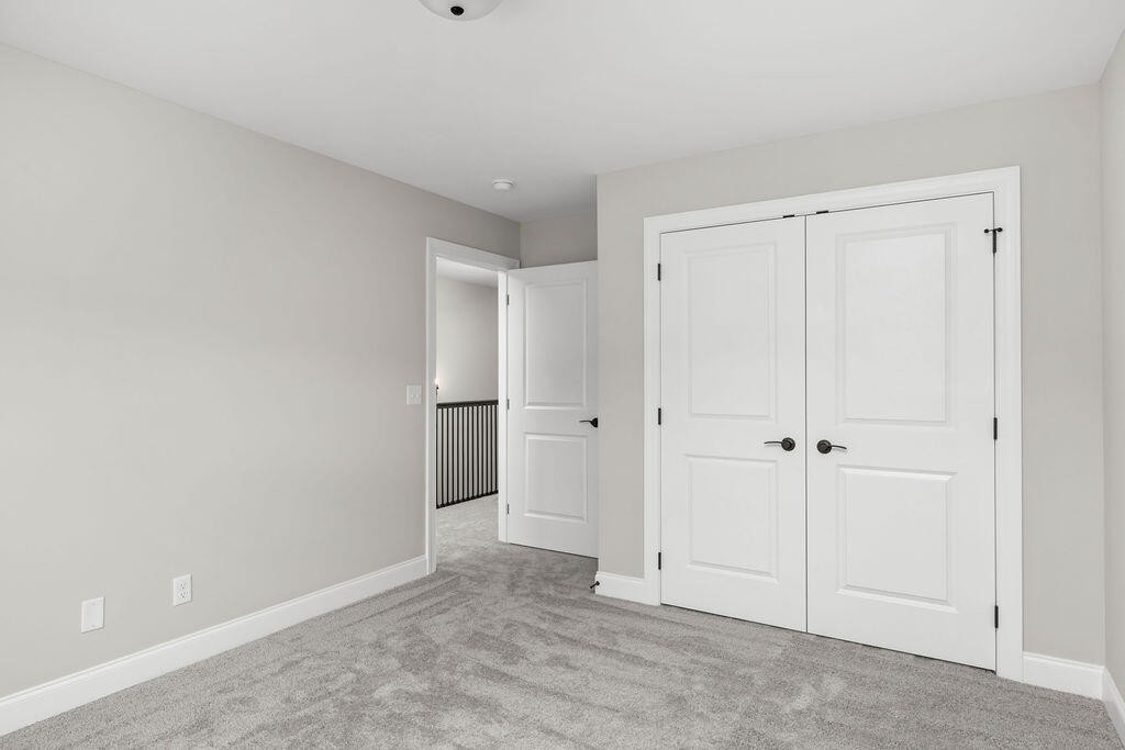 8852 Knolling Loop Property Photo 19