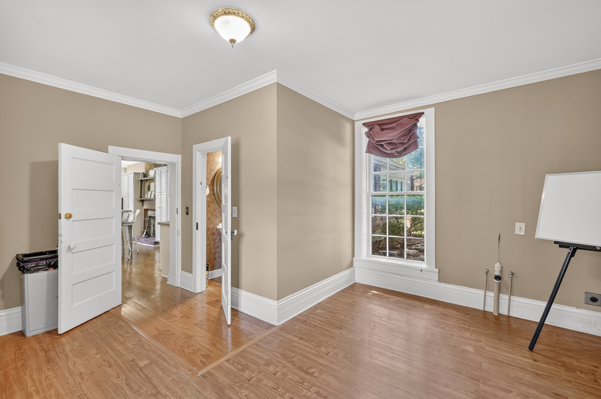 137 3rd Ave, N Property Photo 63