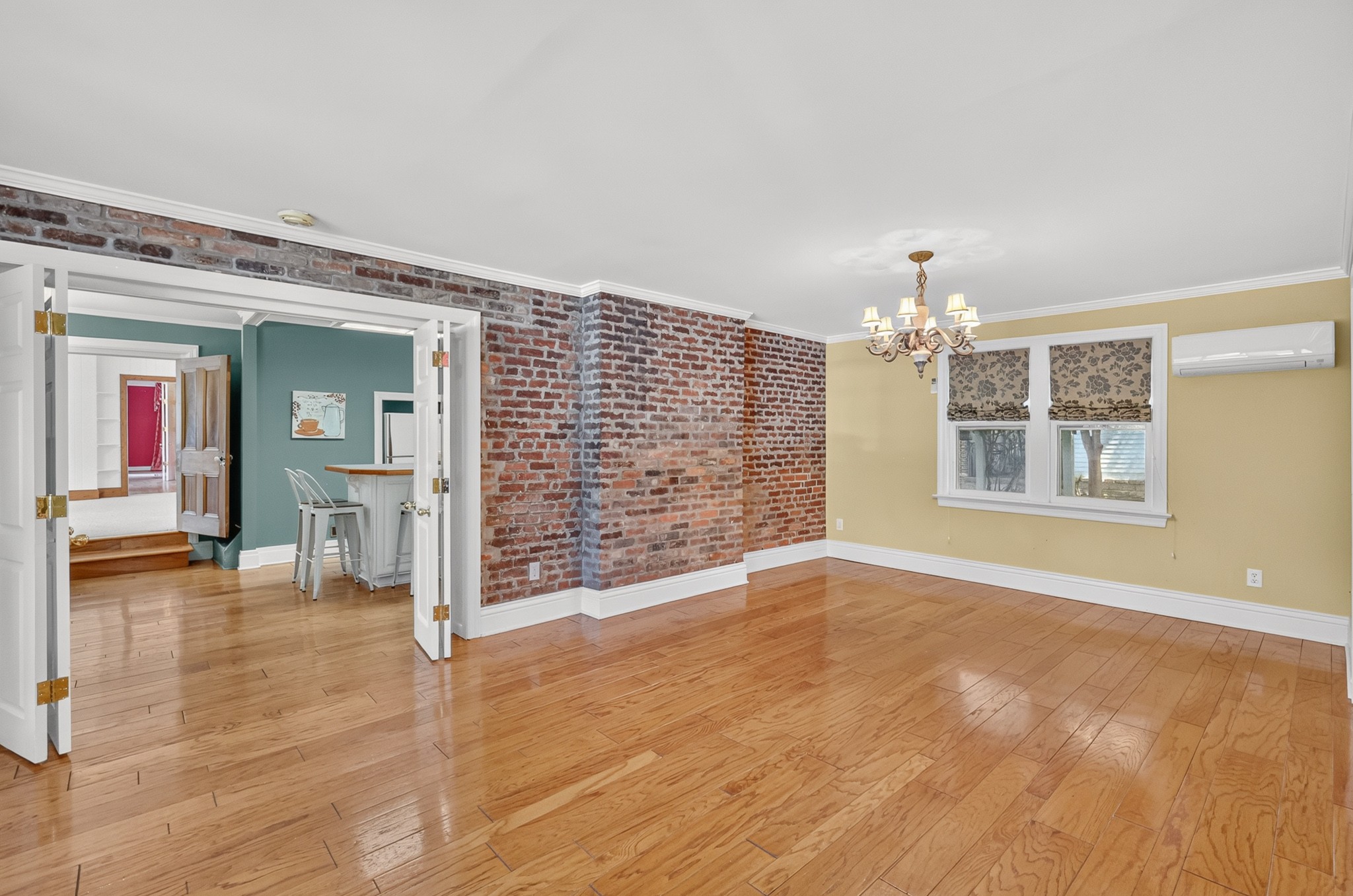 137 3rd Ave, N Property Photo 66