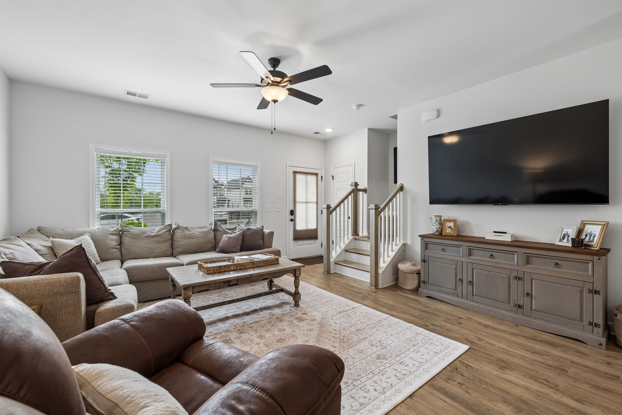 201 Harvard Dr Property Photo 4