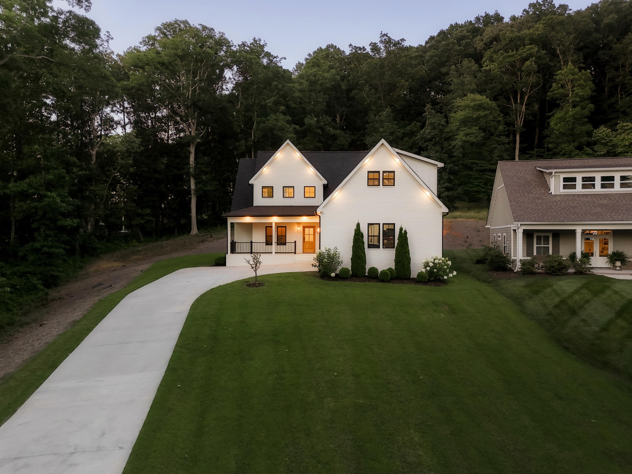 2525 Parkside Place, NE