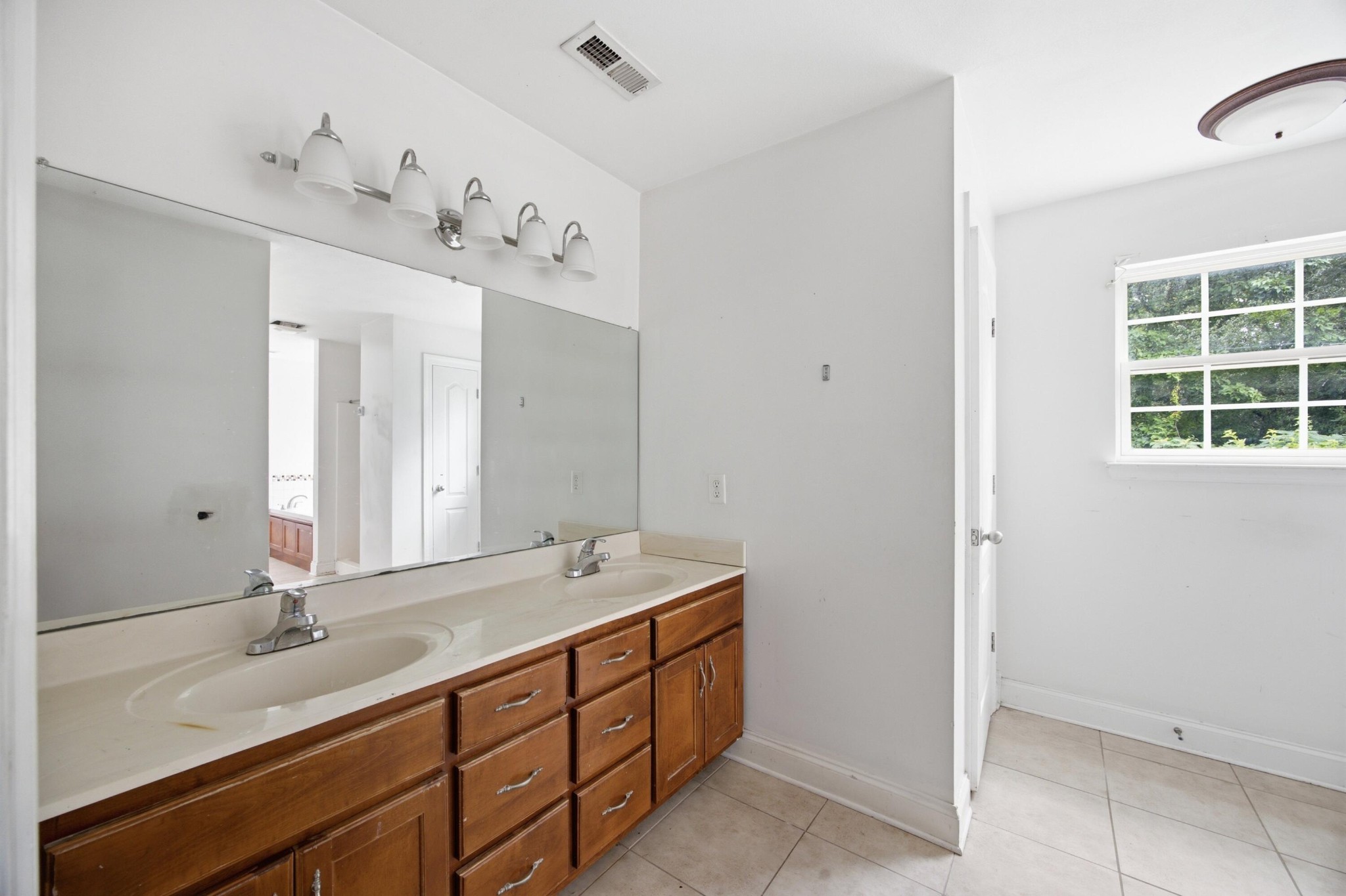 116 Talley Road Property Photo 18