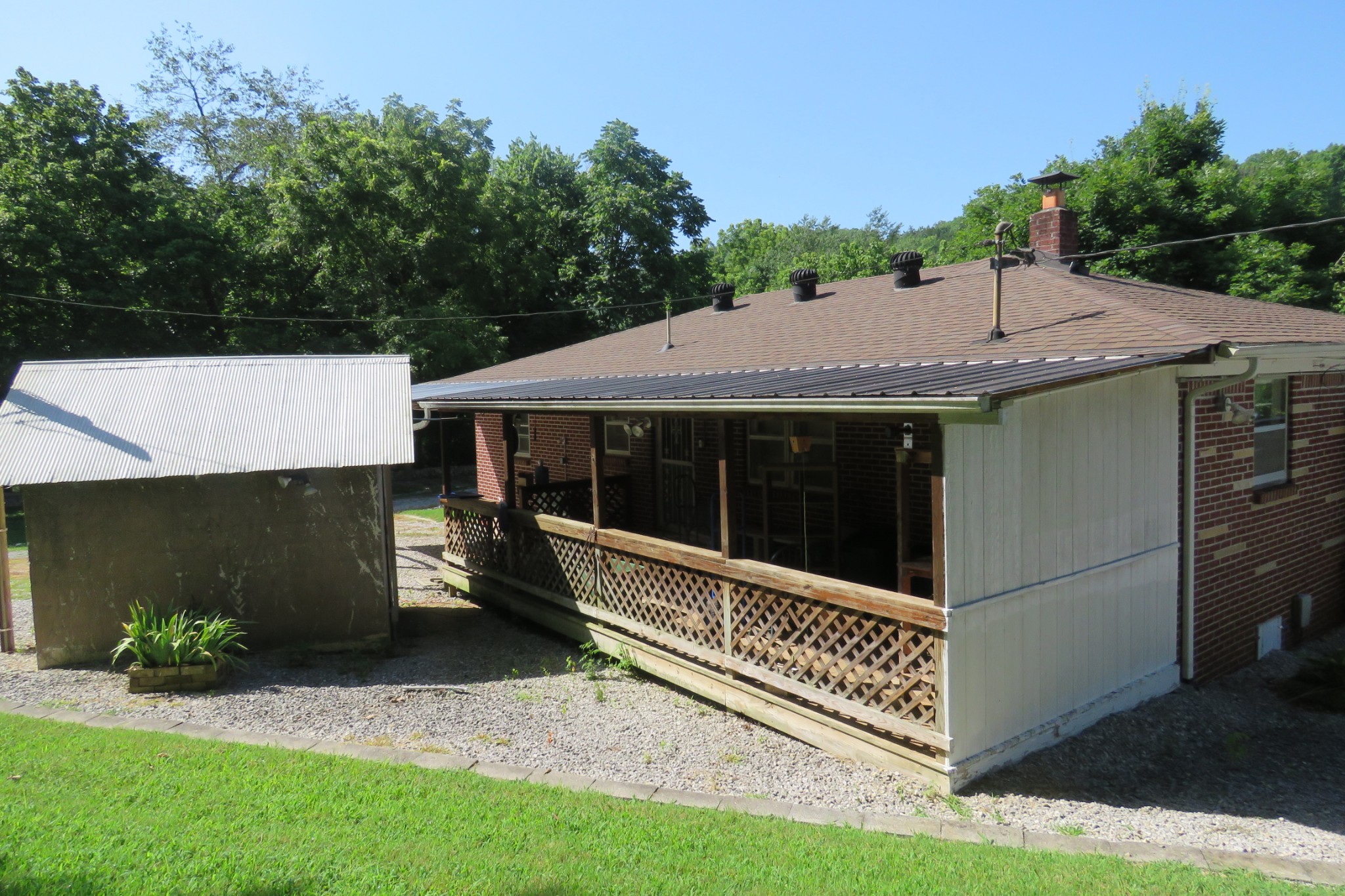 1757 Wet Mill Creek Rd Property Photo 11