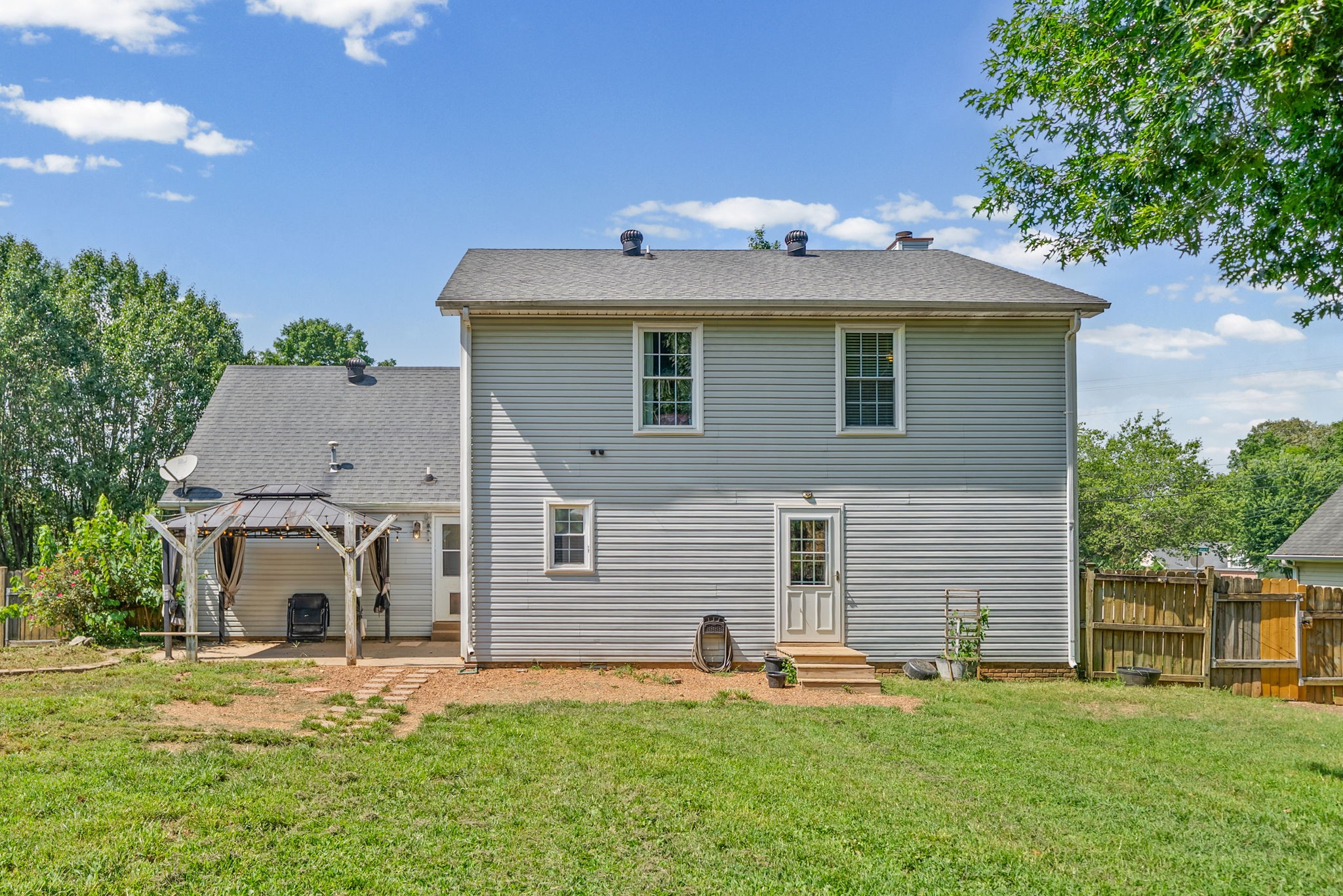 822 Creek Stone Dr Property Photo 39