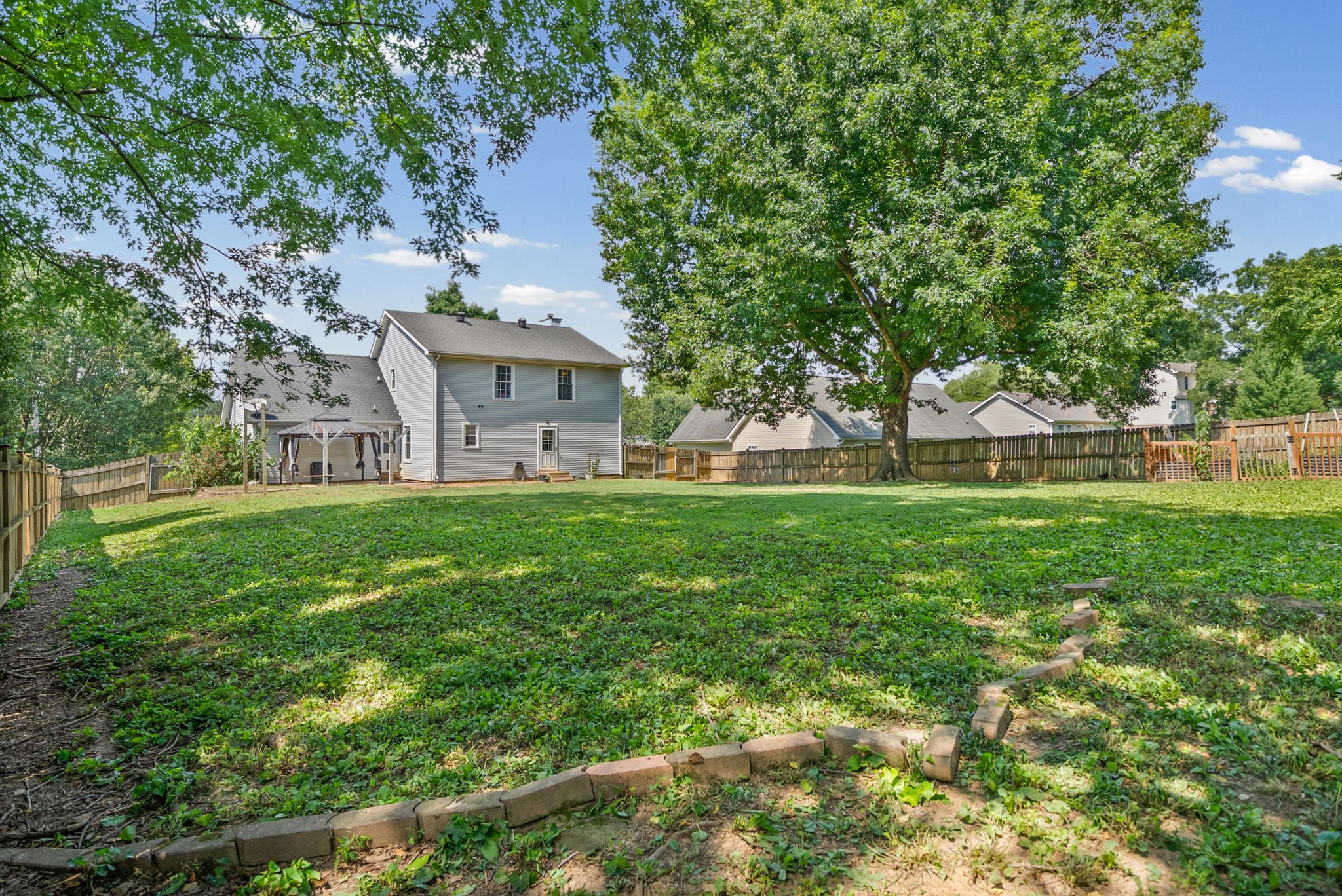 822 Creek Stone Dr Property Photo 40