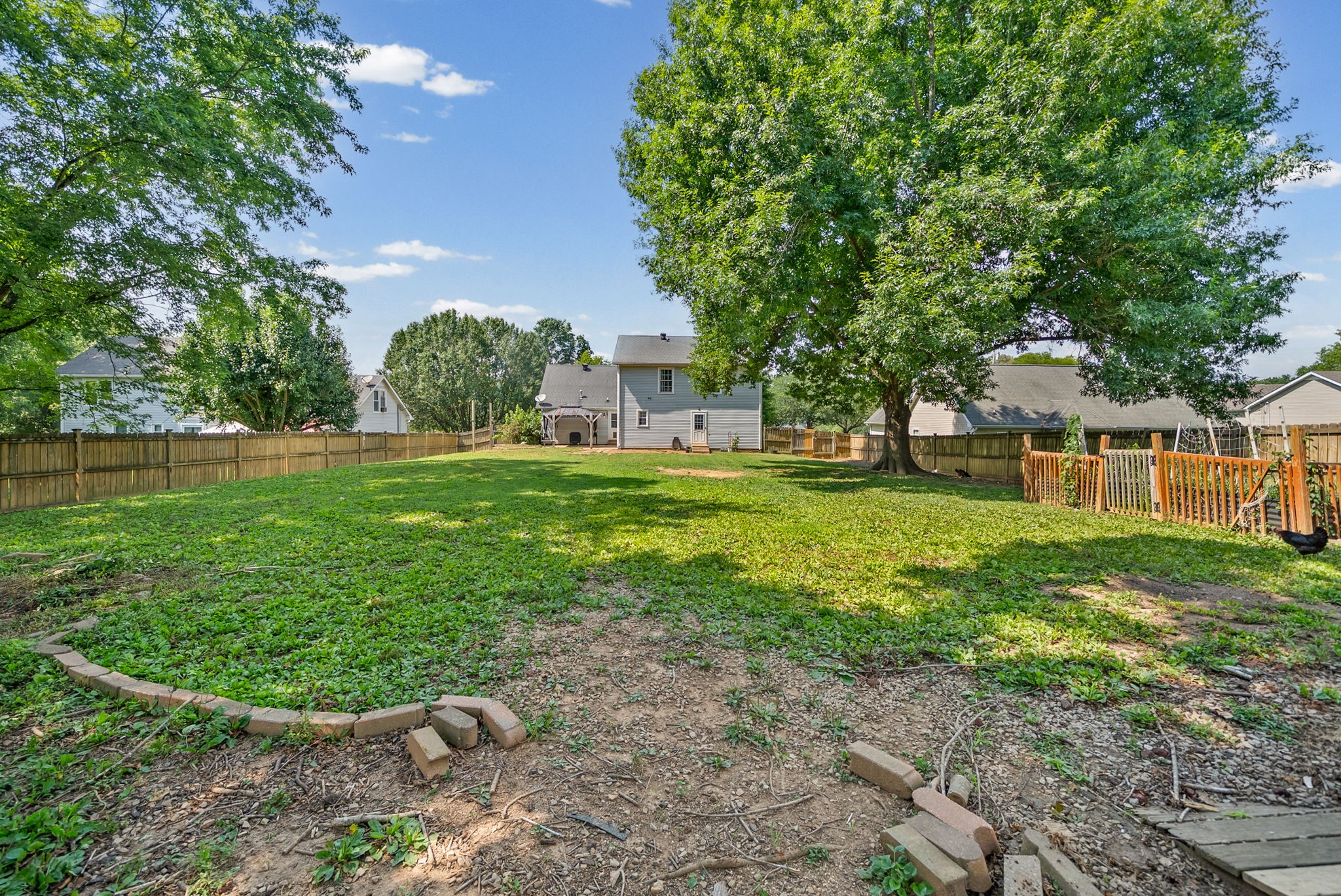 822 Creek Stone Dr Property Photo 43