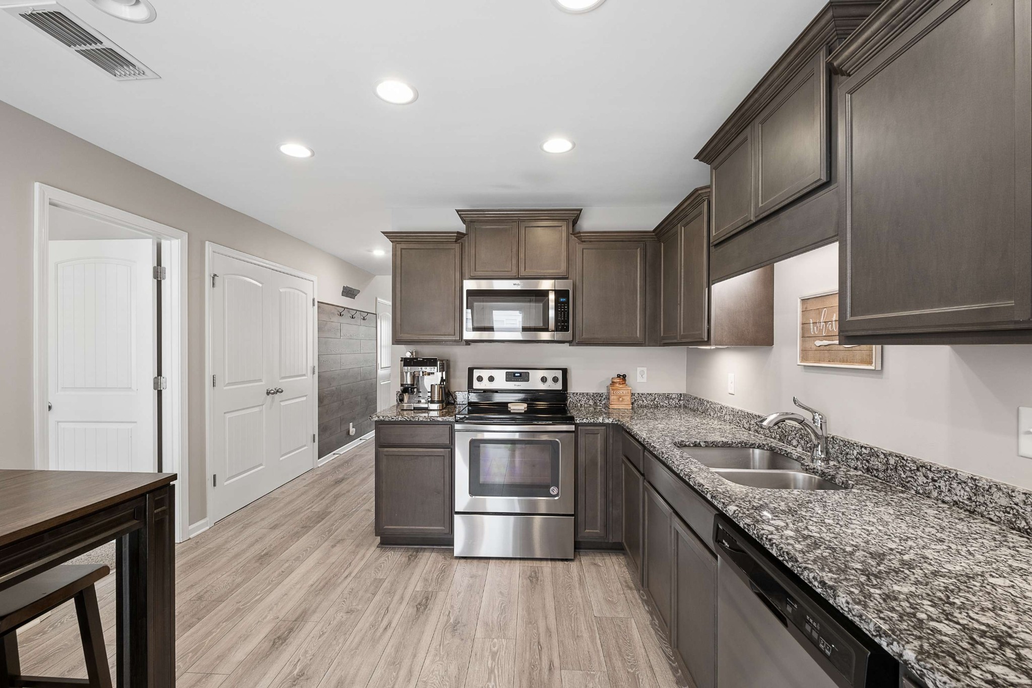 4427 Prometheus Way Property Photo 13