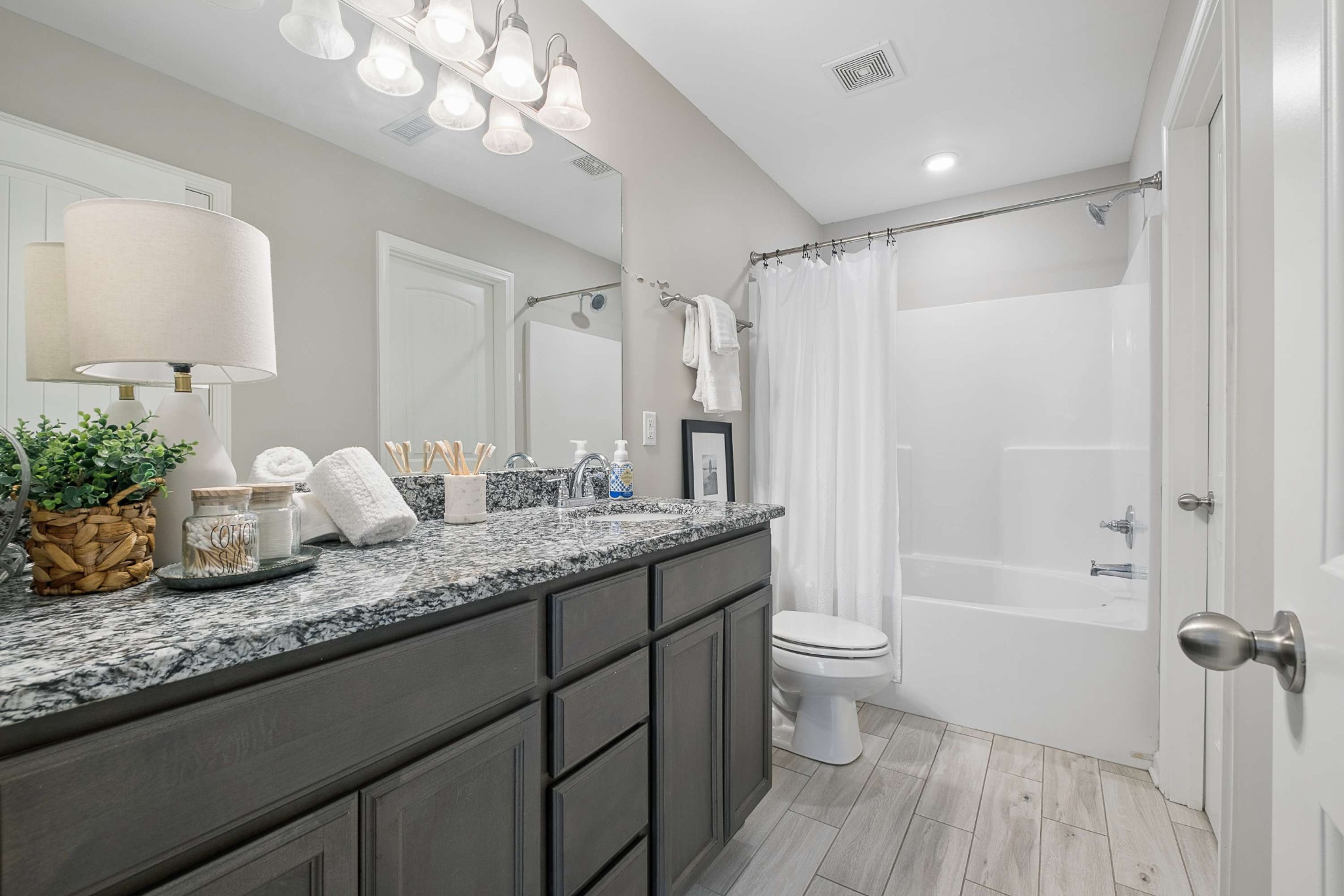 4427 Prometheus Way Property Photo 19