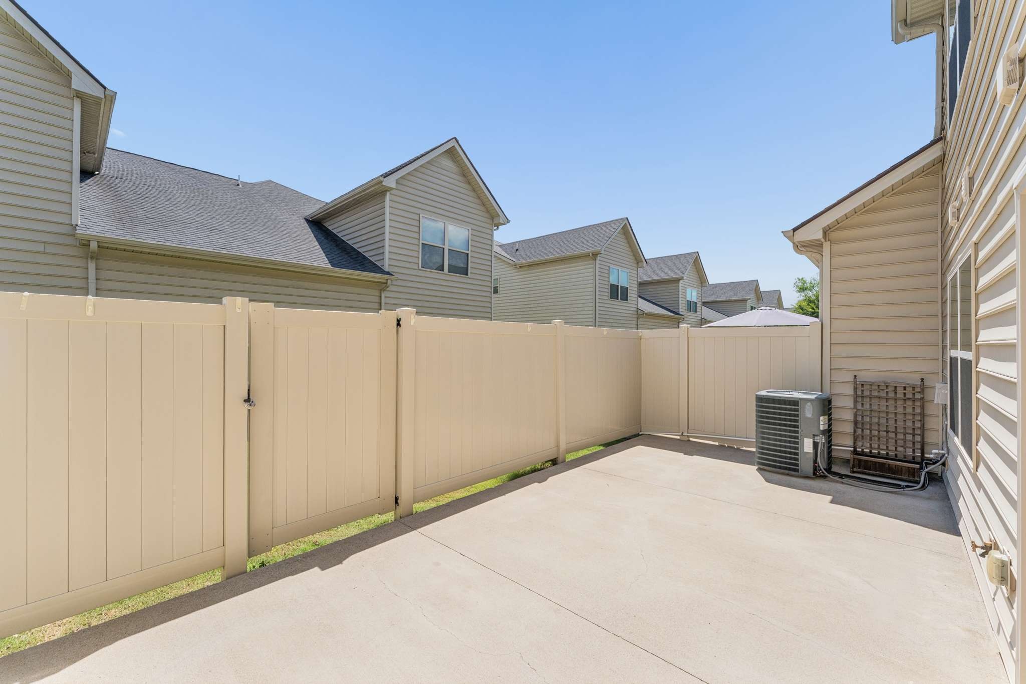 4427 Prometheus Way Property Photo 35