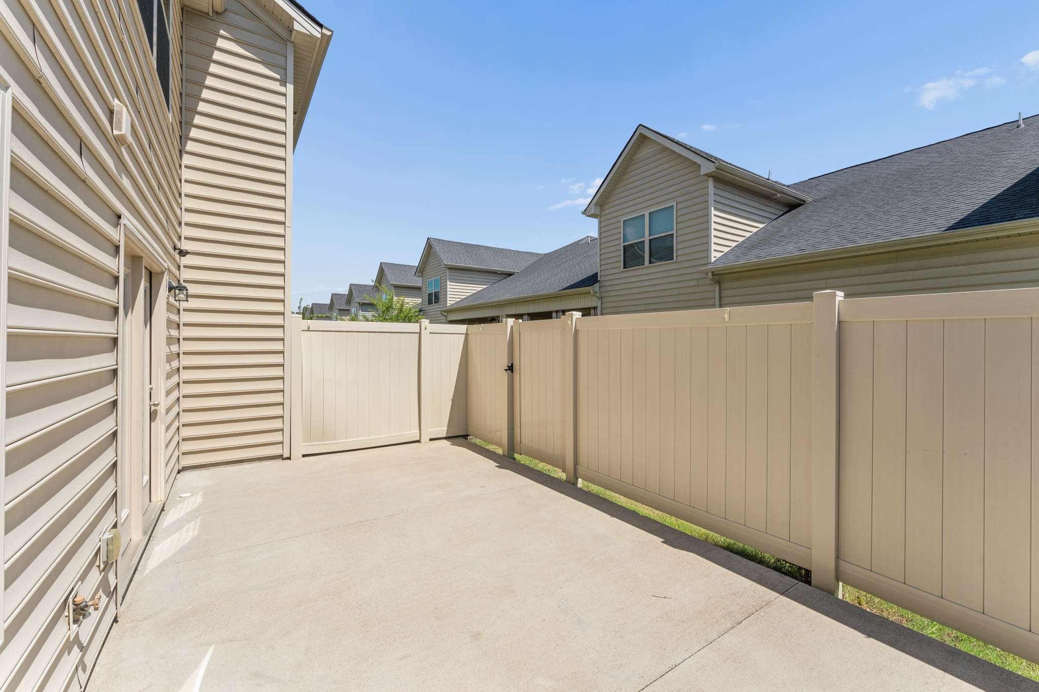 4427 Prometheus Way Property Photo 36