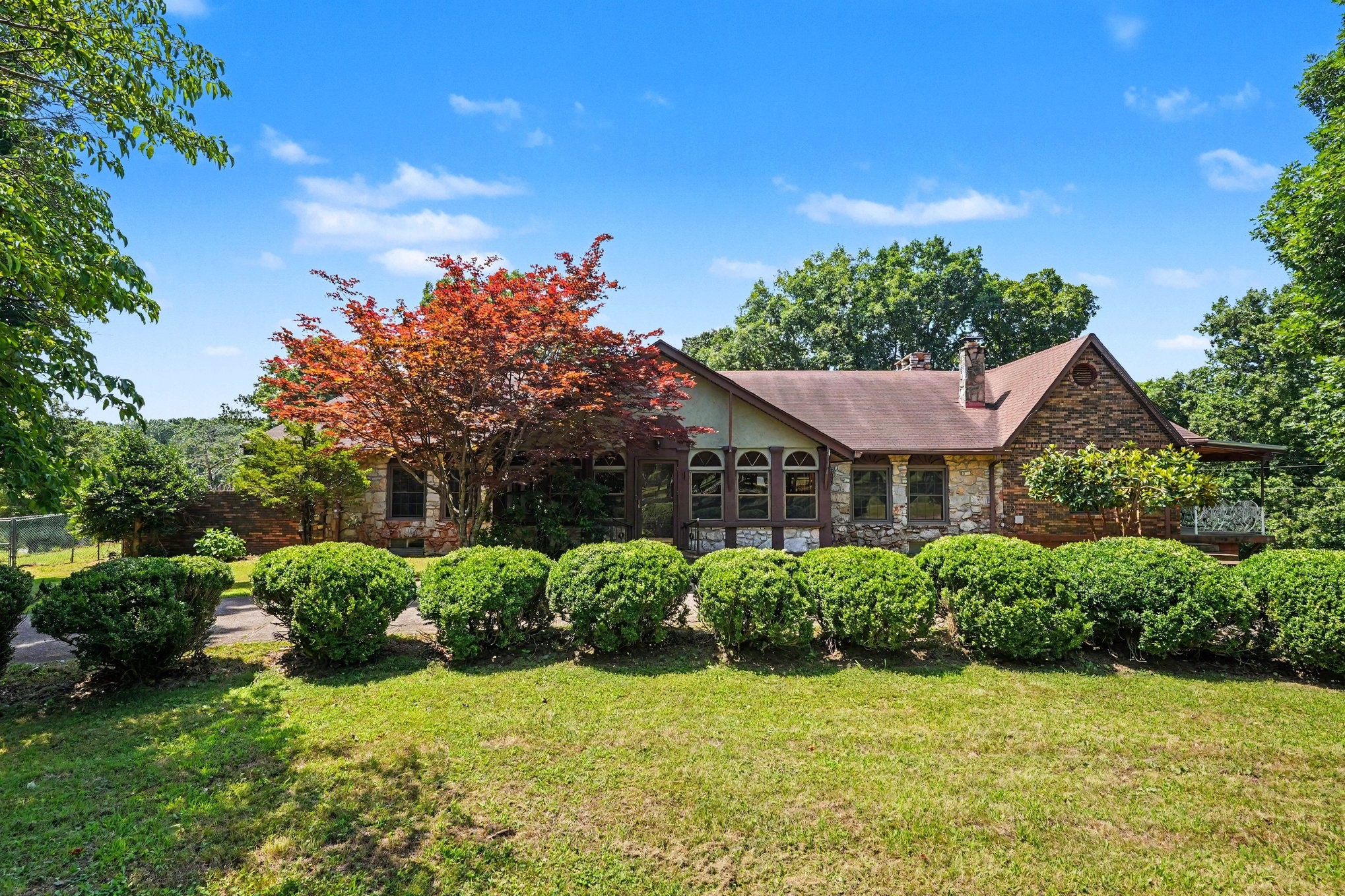 168 Blue Bird Rd Property Photo 1
