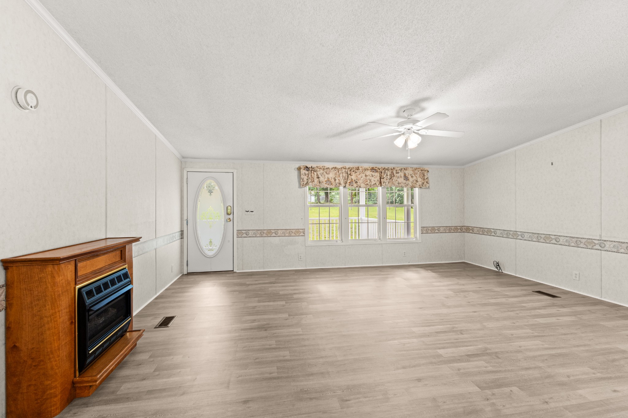 1416 Valley View Rd Property Photo 4