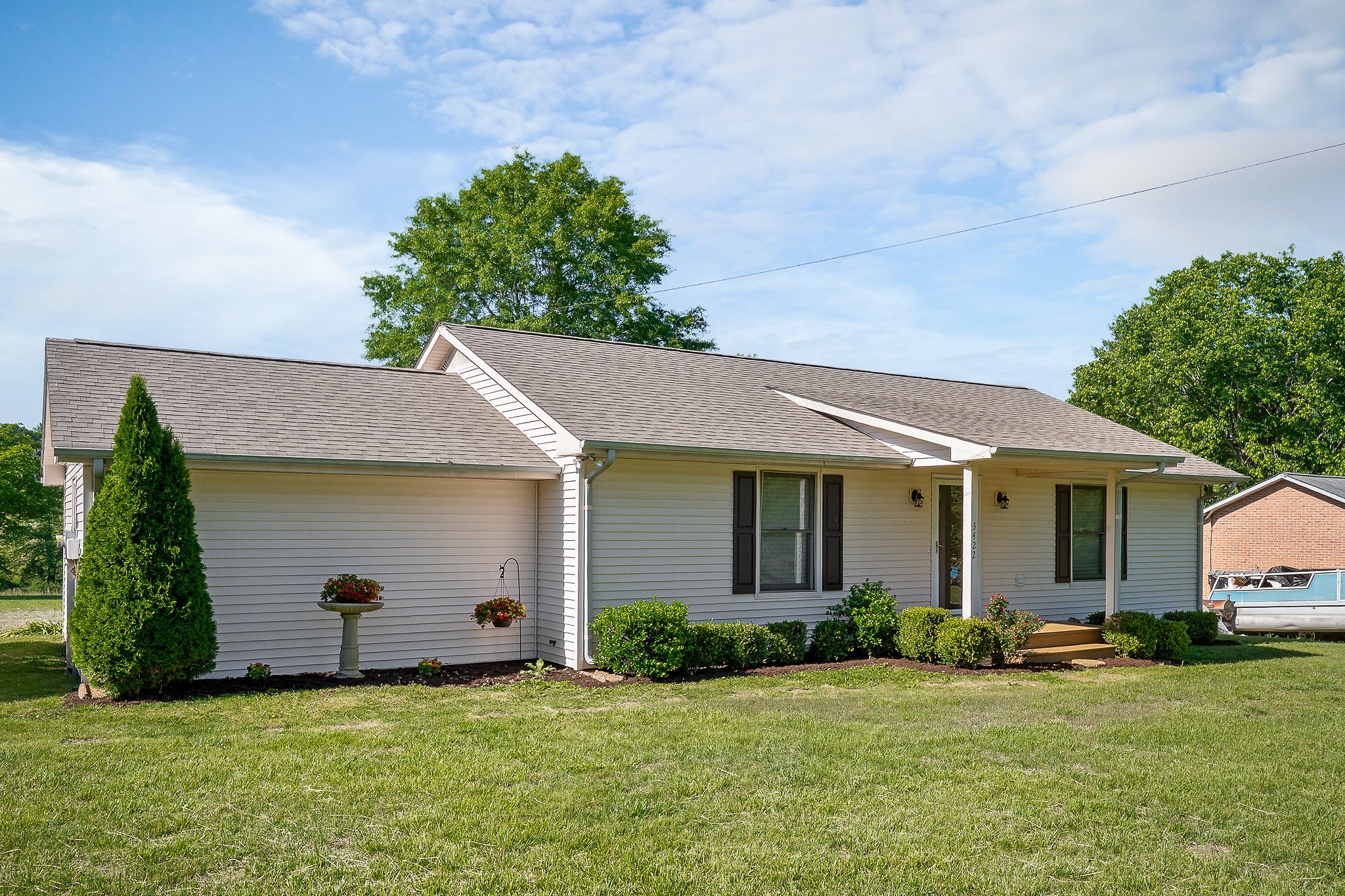 3422 Southmeade Dr