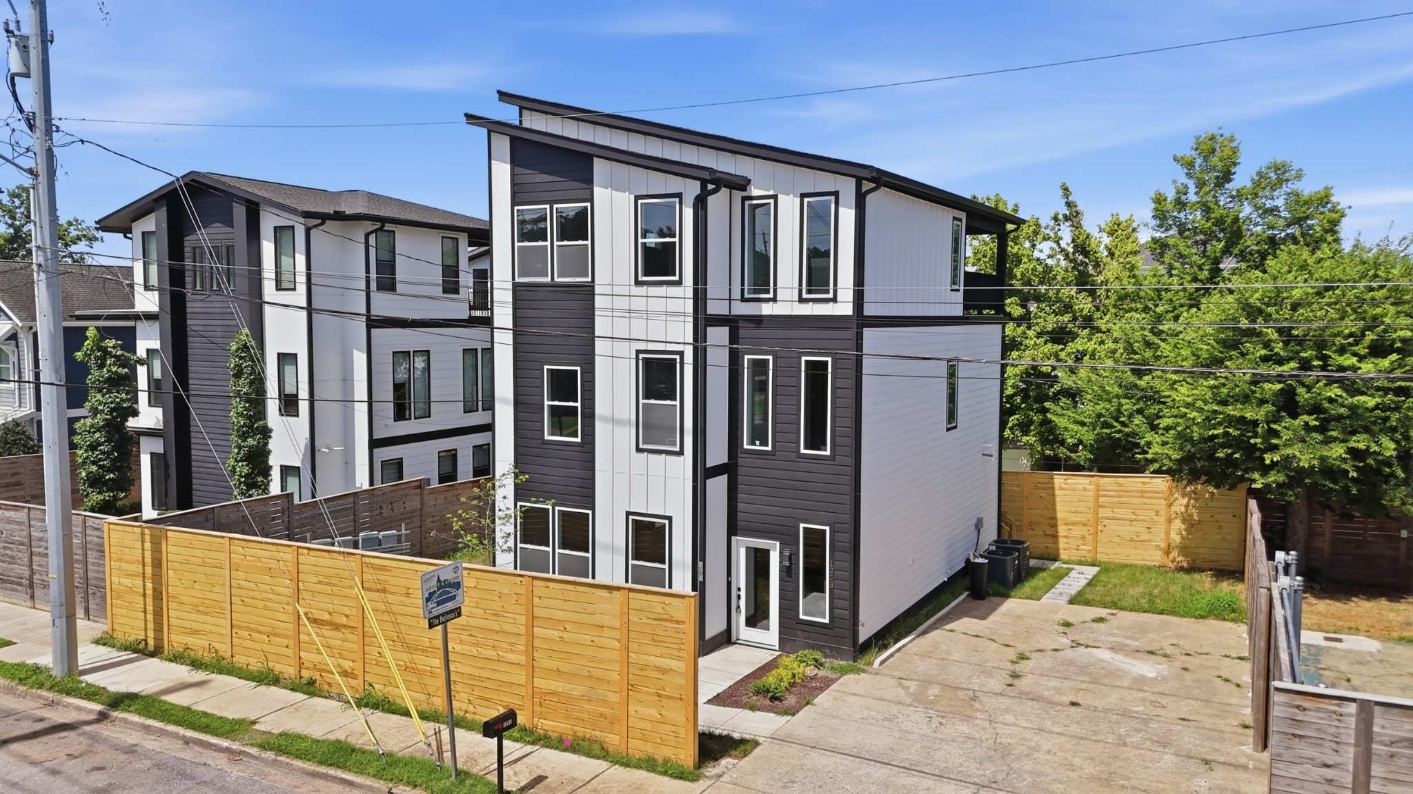 1203 14th Ave, S