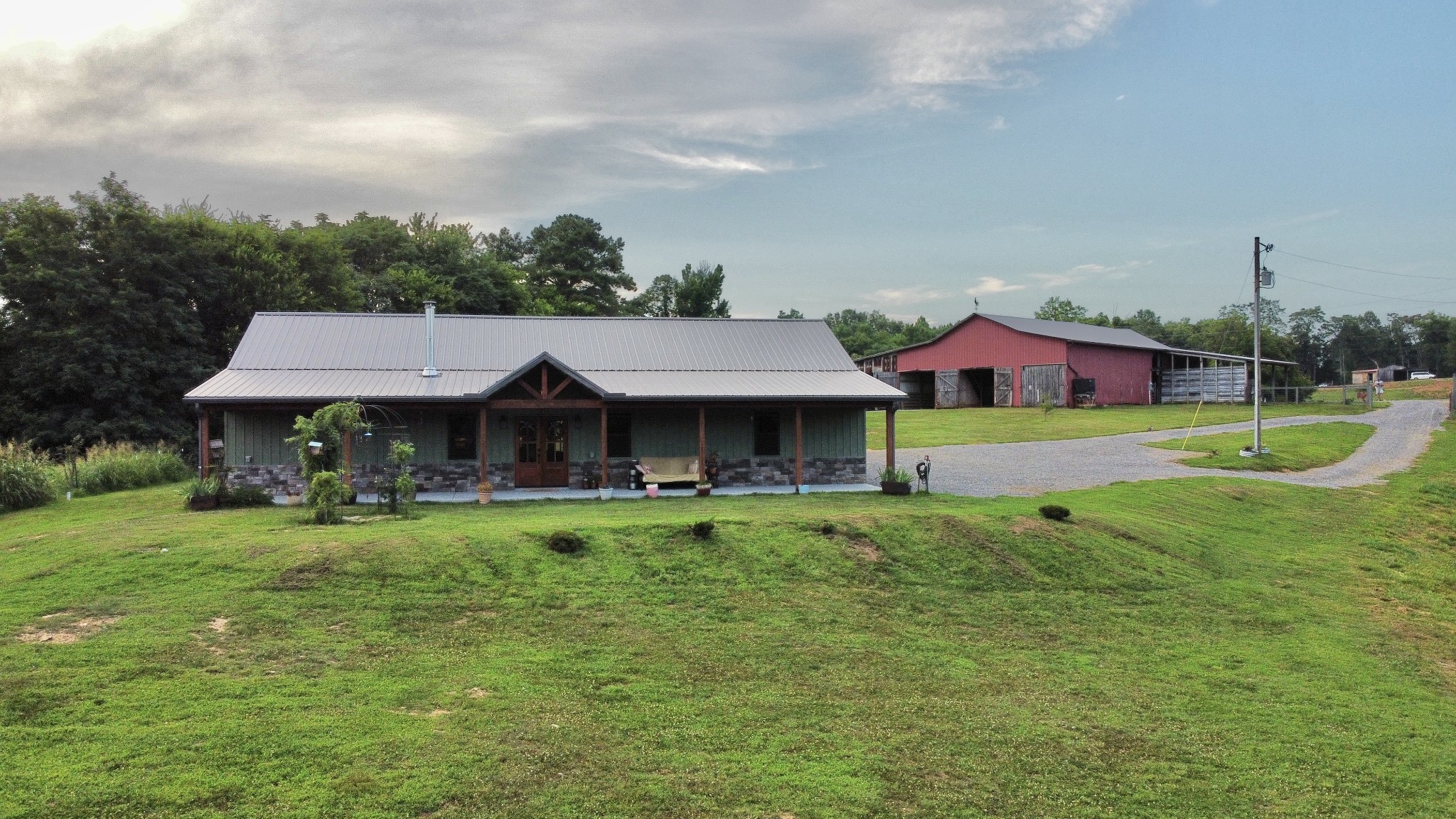354 Dyer Ridge Rd Property Photo 1