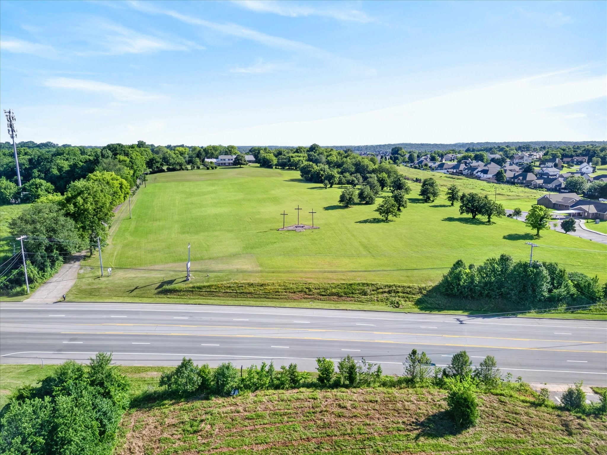 1231 Tiny Town Rd Property Photo 2