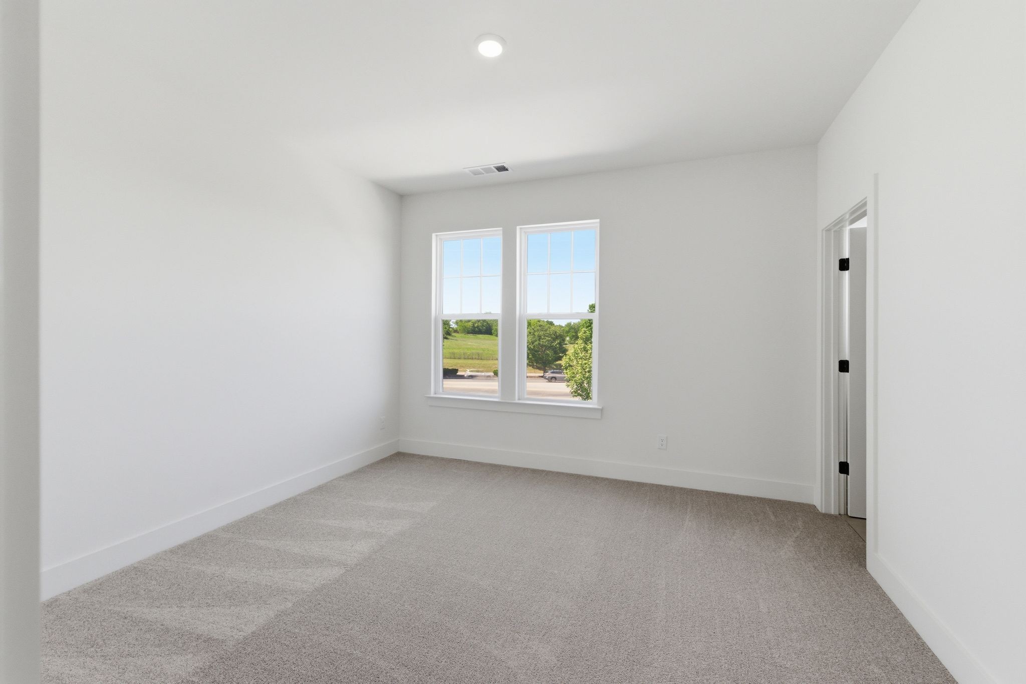 140 Nearwater Place Property Photo 21