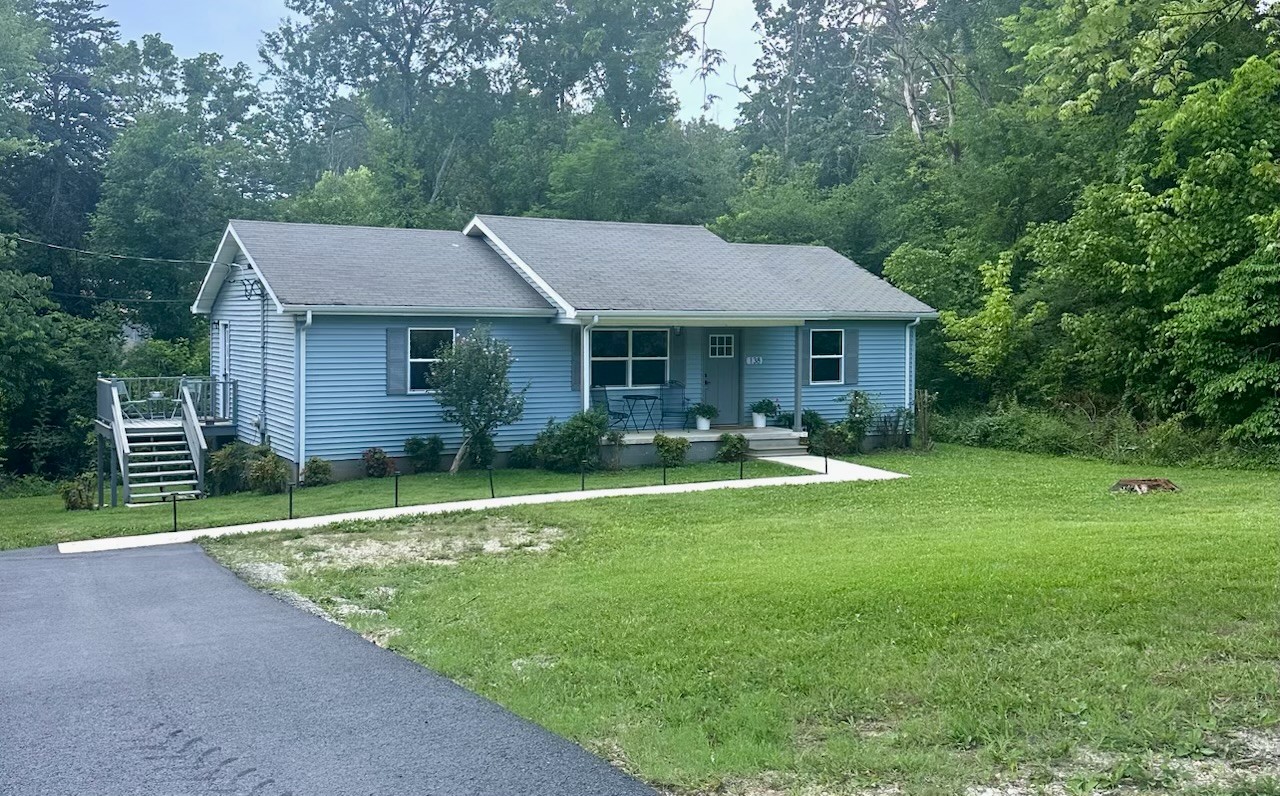 138 Buena Vista Dr Property Photo 2