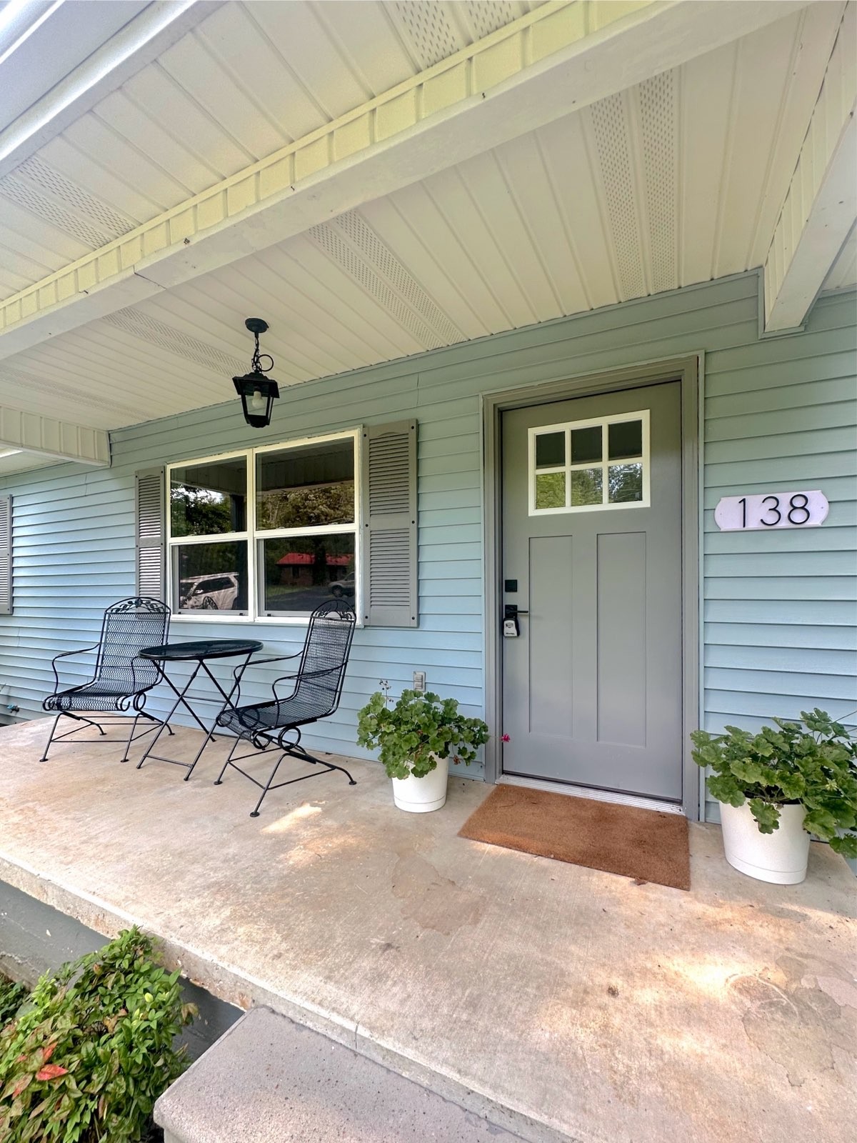 138 Buena Vista Dr Property Photo 4