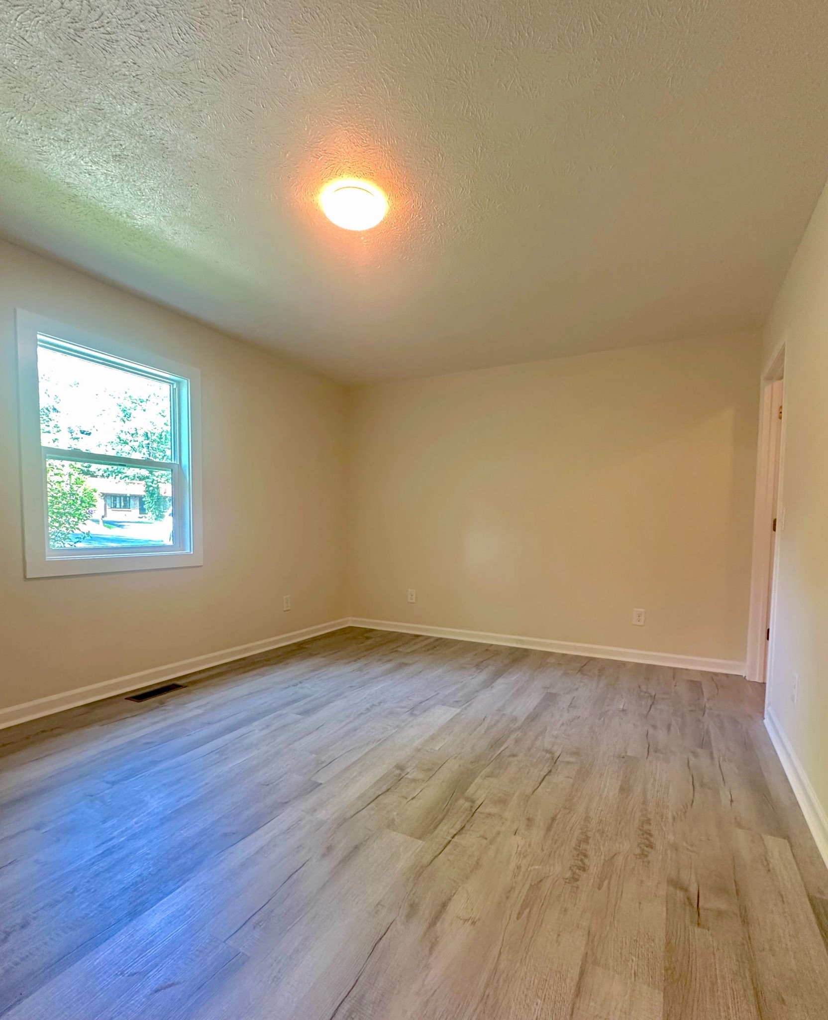 138 Buena Vista Dr Property Photo 13