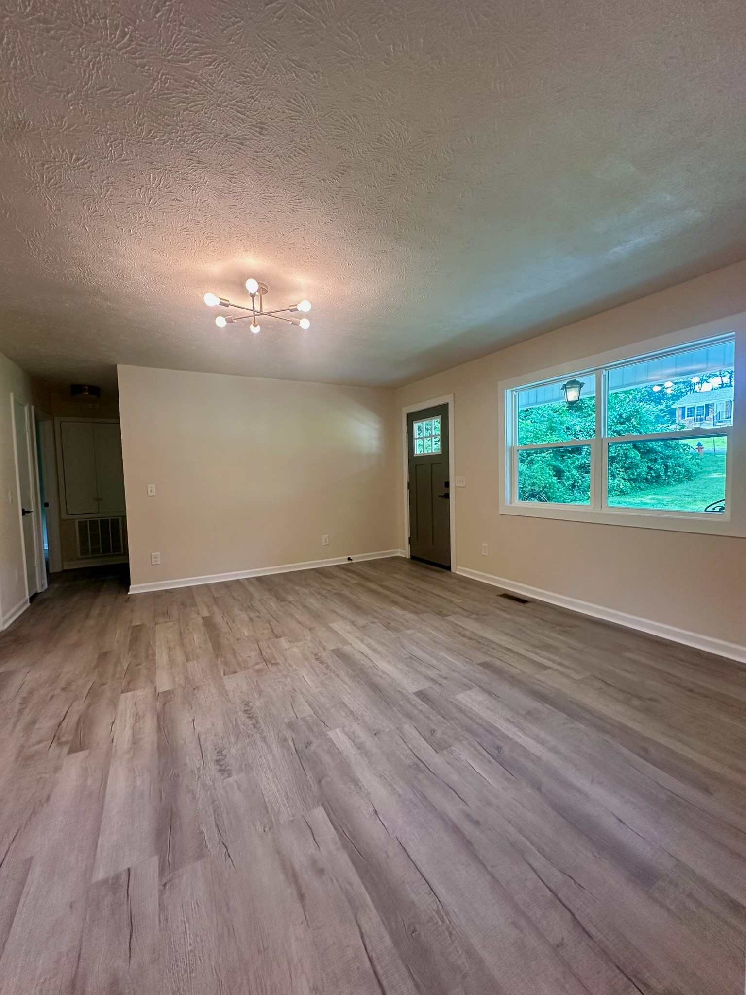 138 Buena Vista Dr Property Photo 16