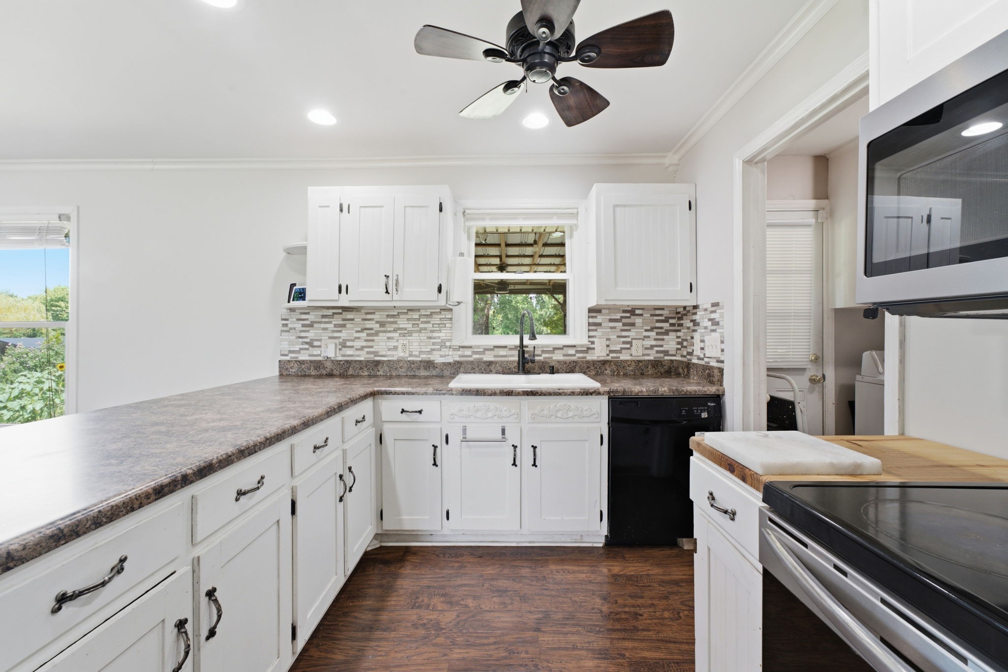 1024 Rome Pike Property Photo 12