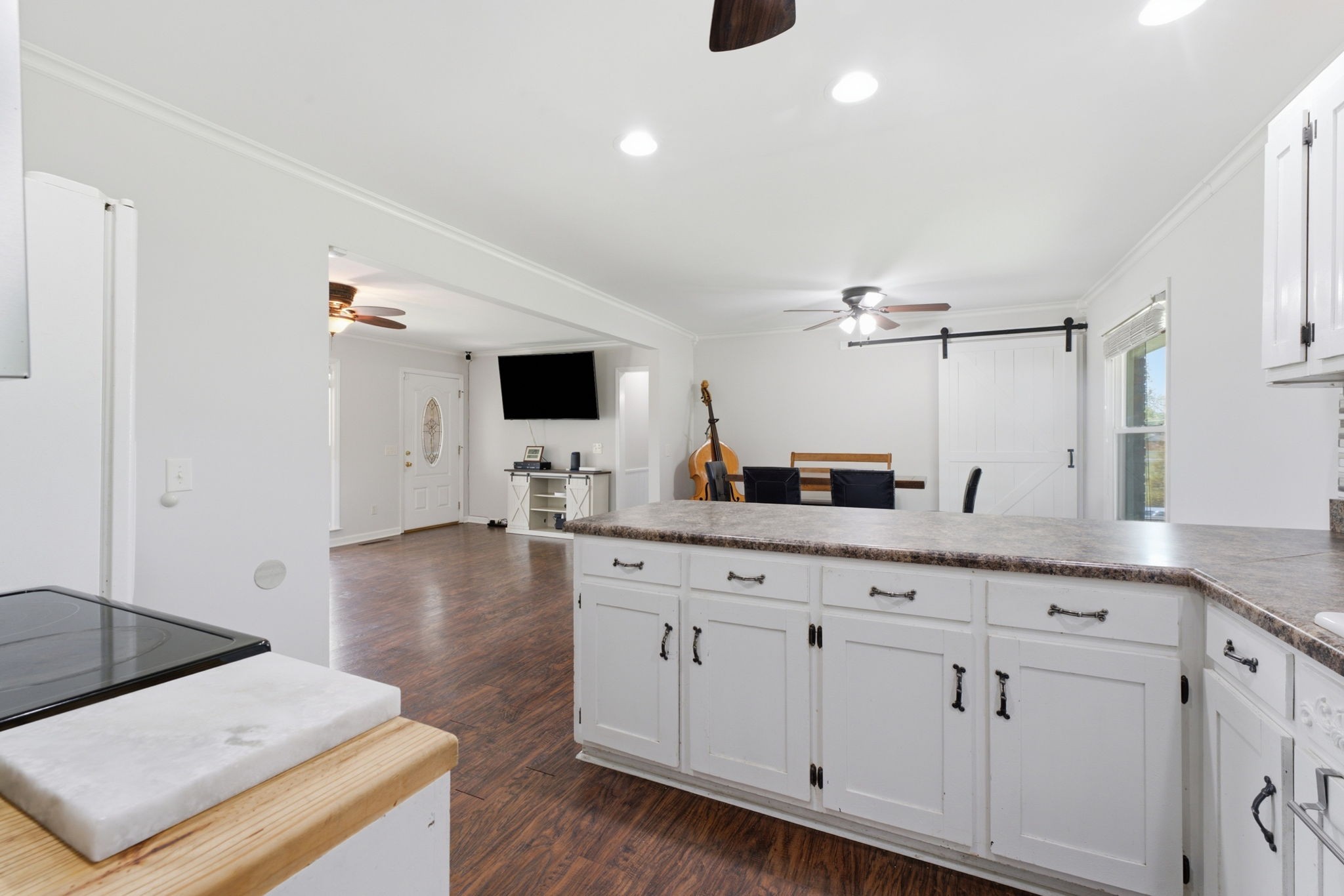 1024 Rome Pike Property Photo 15