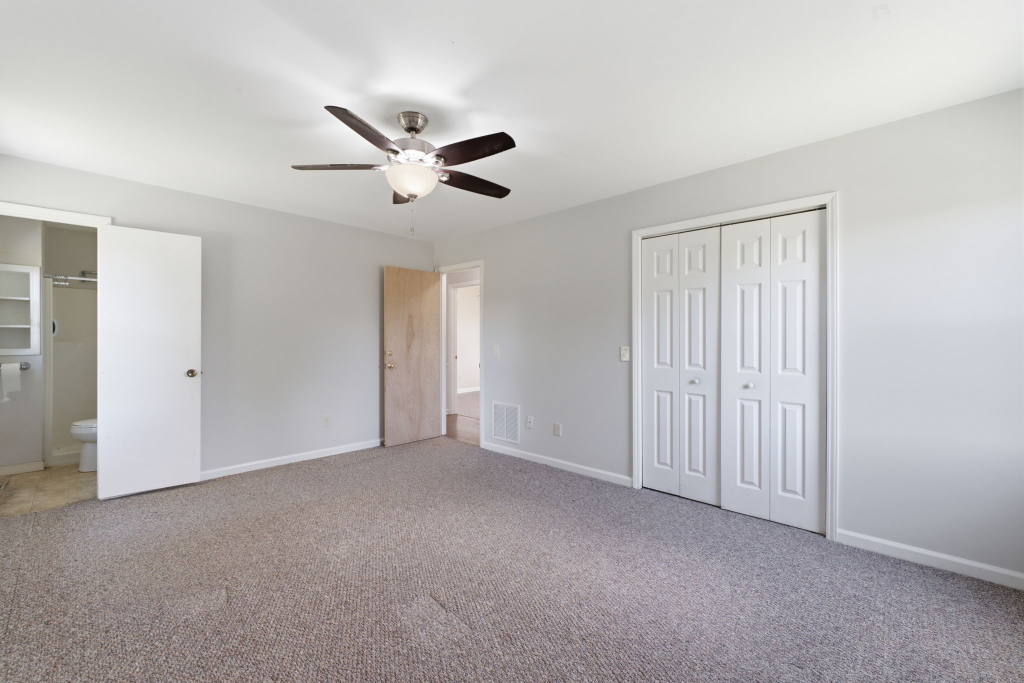 1024 Rome Pike Property Photo 19