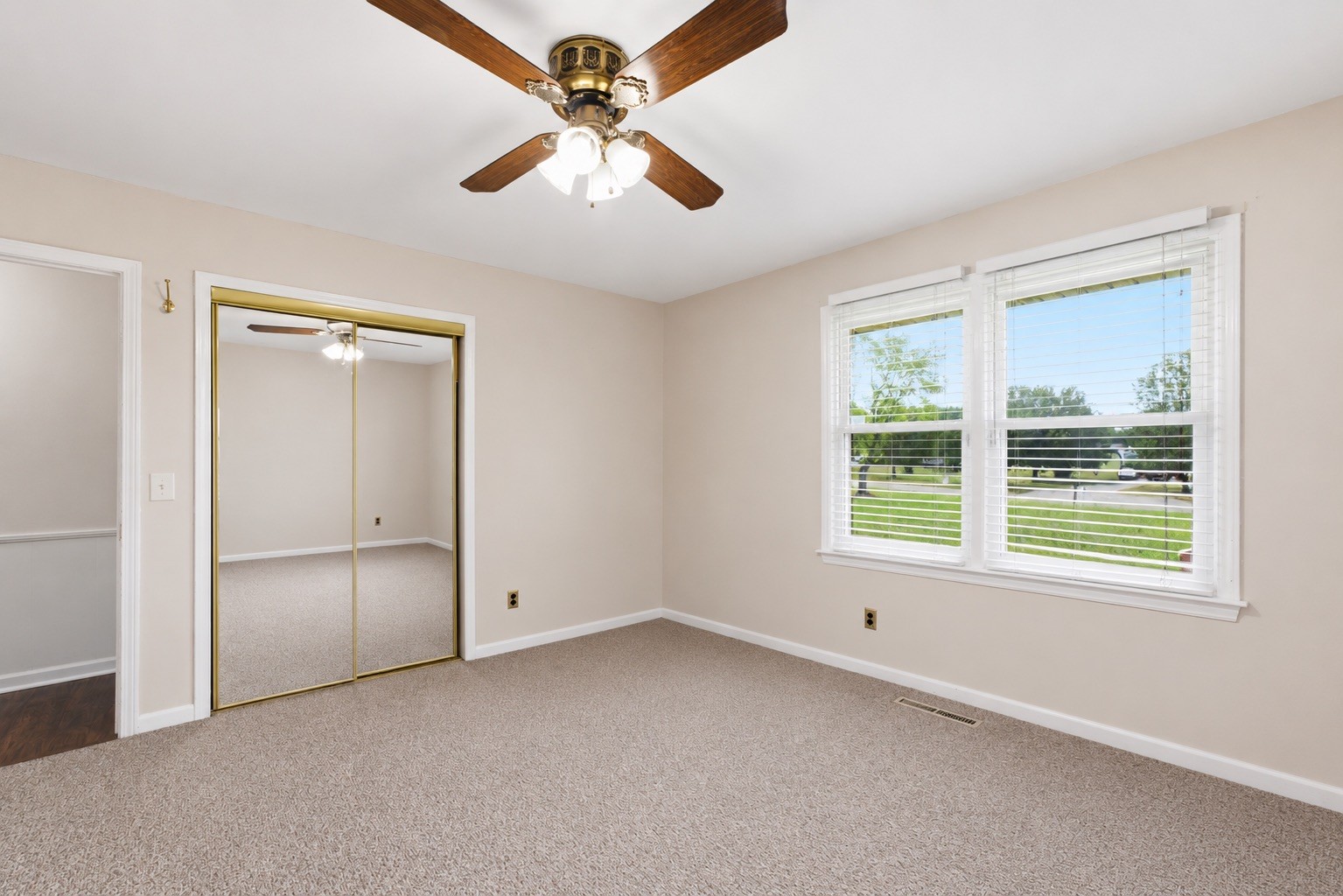 1024 Rome Pike Property Photo 25