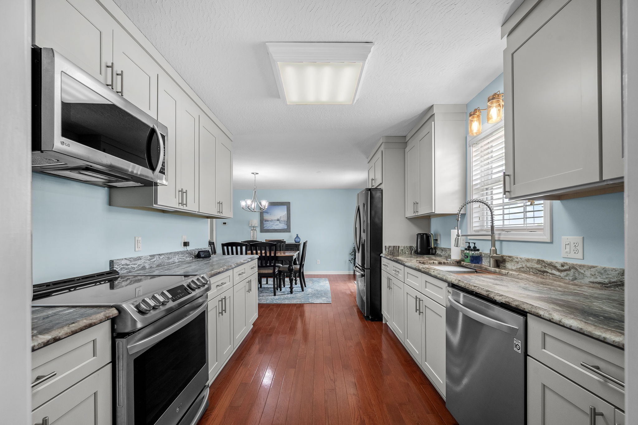 1012 Peak Dr Property Photo 14
