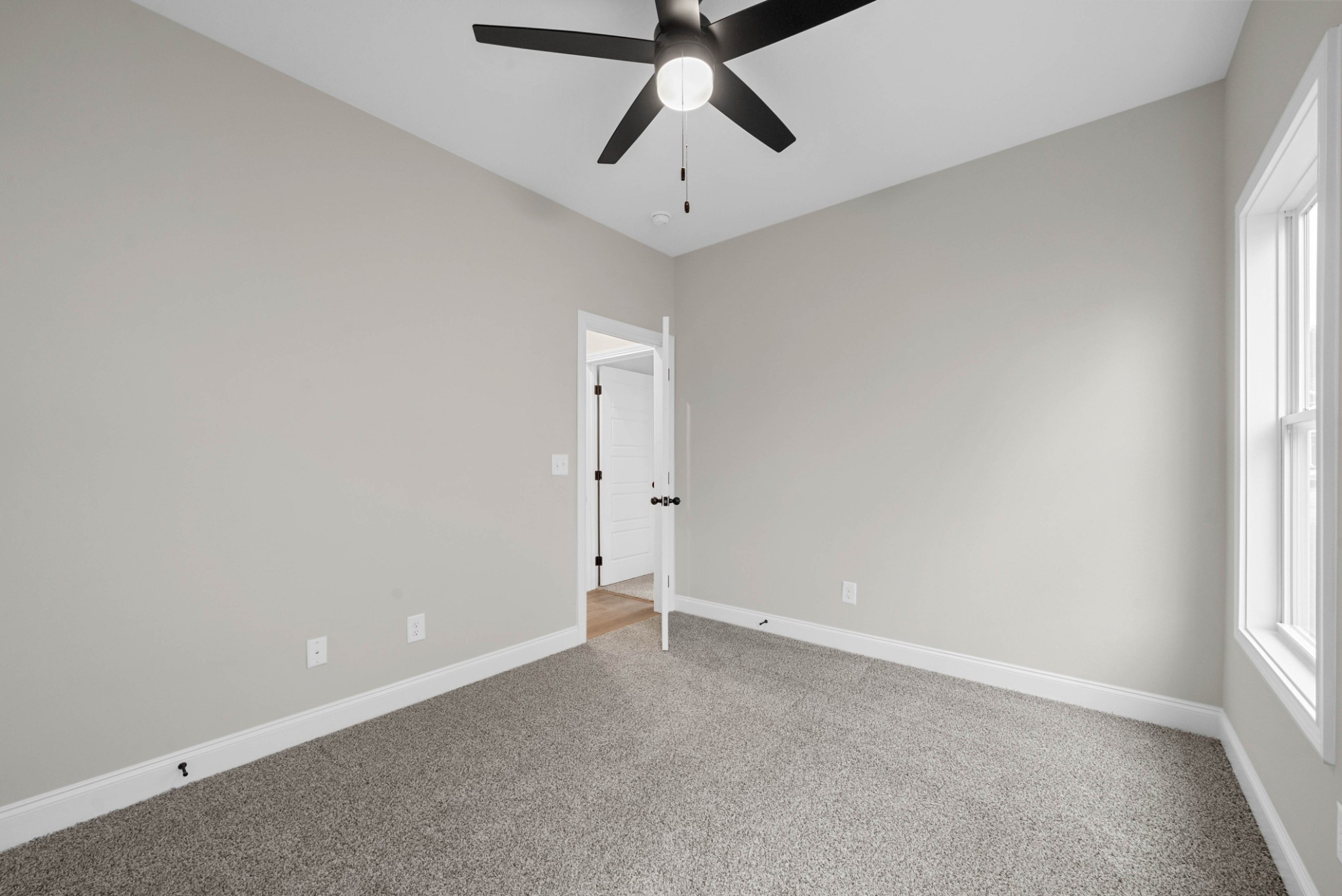 70 Fox Dr Property Photo 23