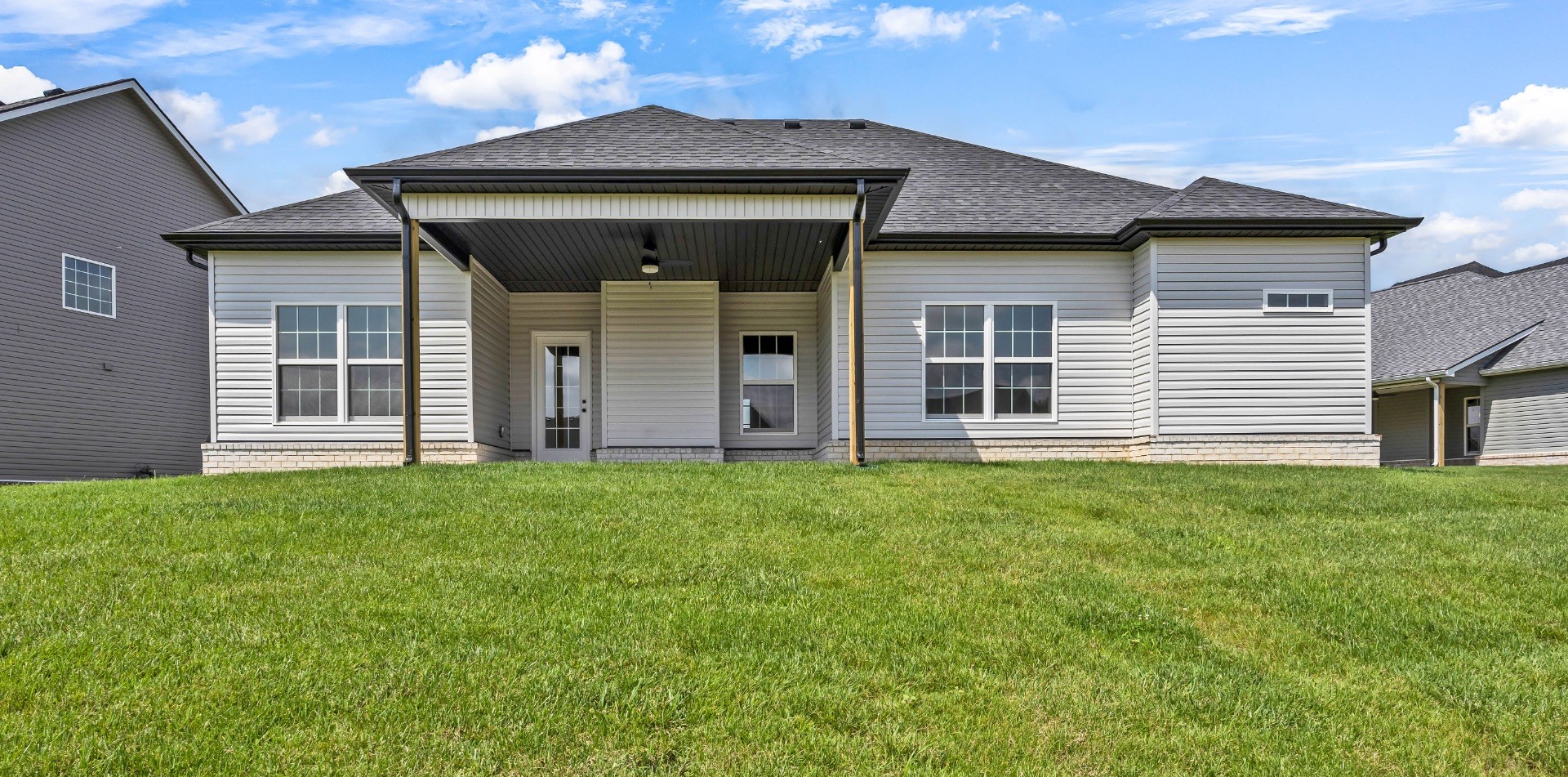 661 Woodrush Dr Property Photo 12