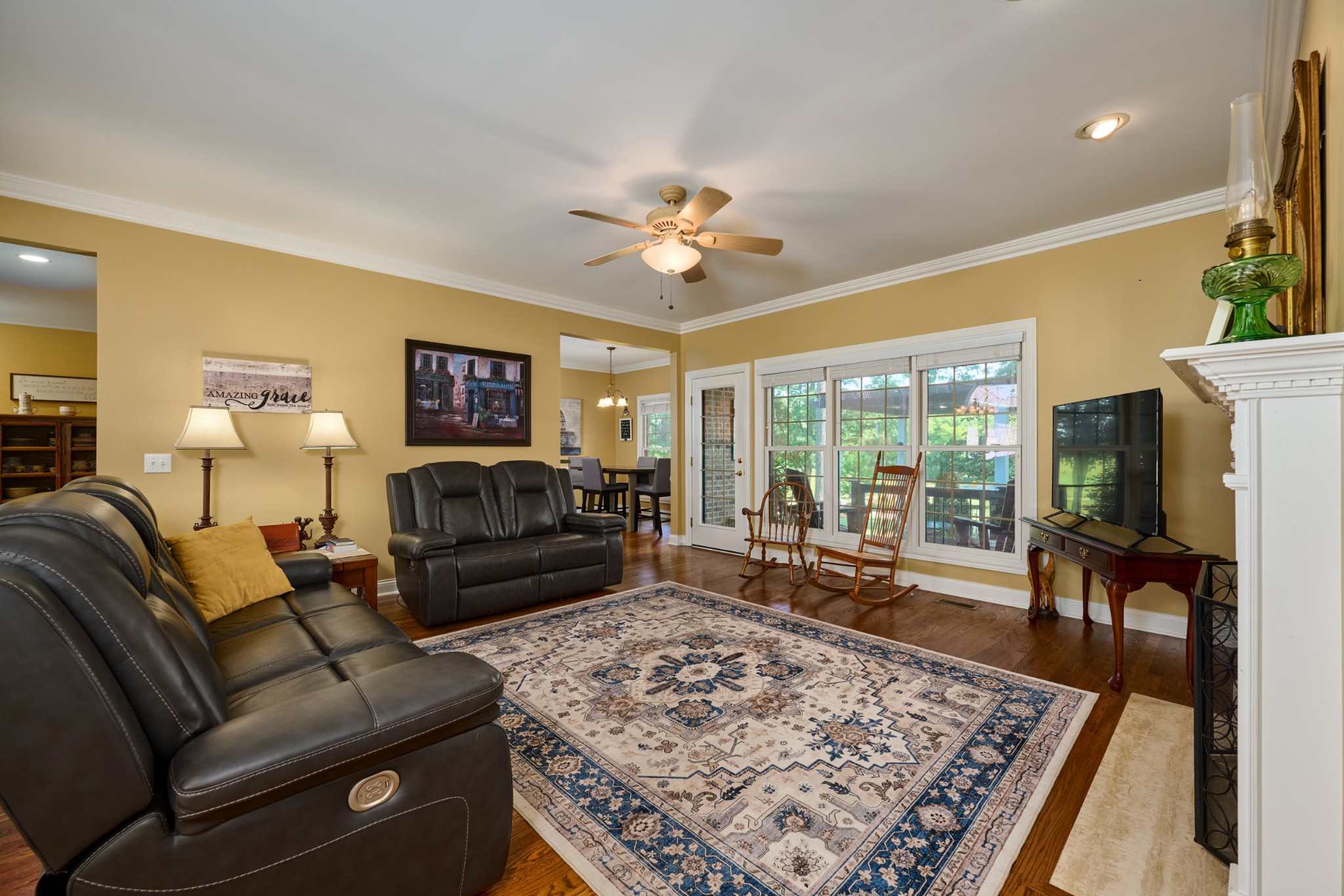 413 Founders Ct Property Photo 24