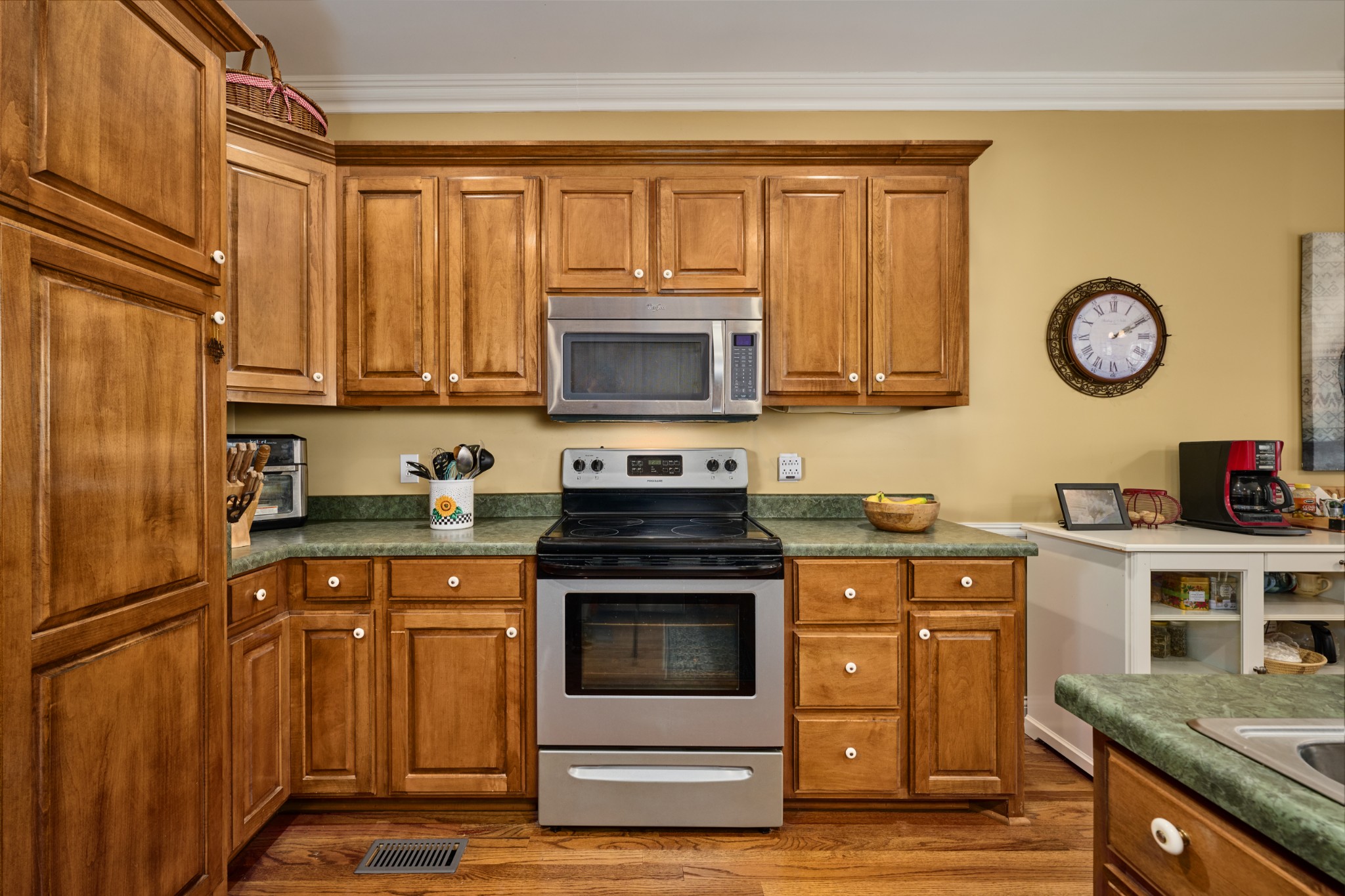 413 Founders Ct Property Photo 27