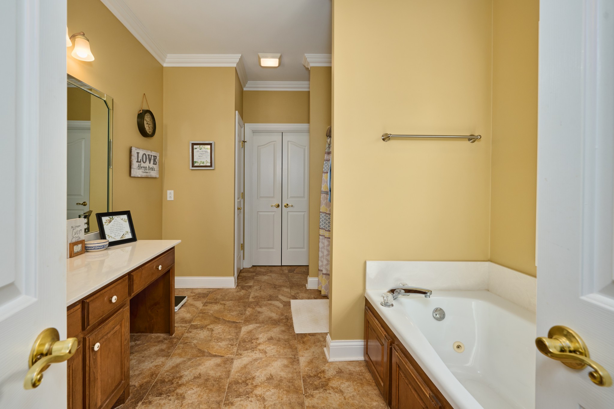 413 Founders Ct Property Photo 36