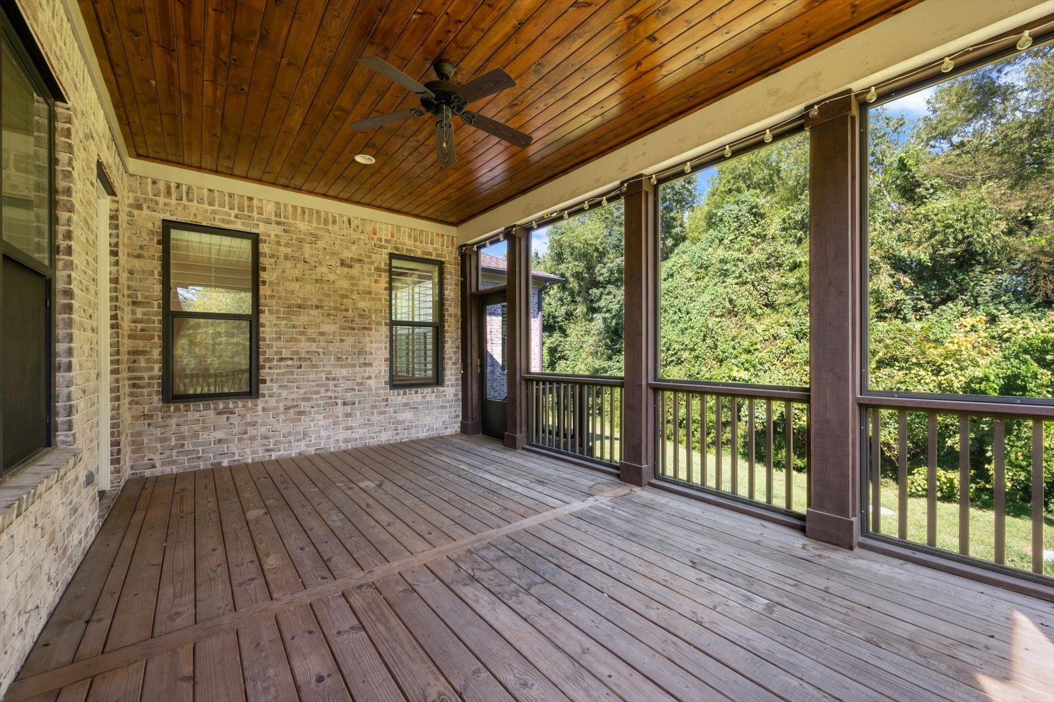 4174 Old Light Cir Property Photo 9