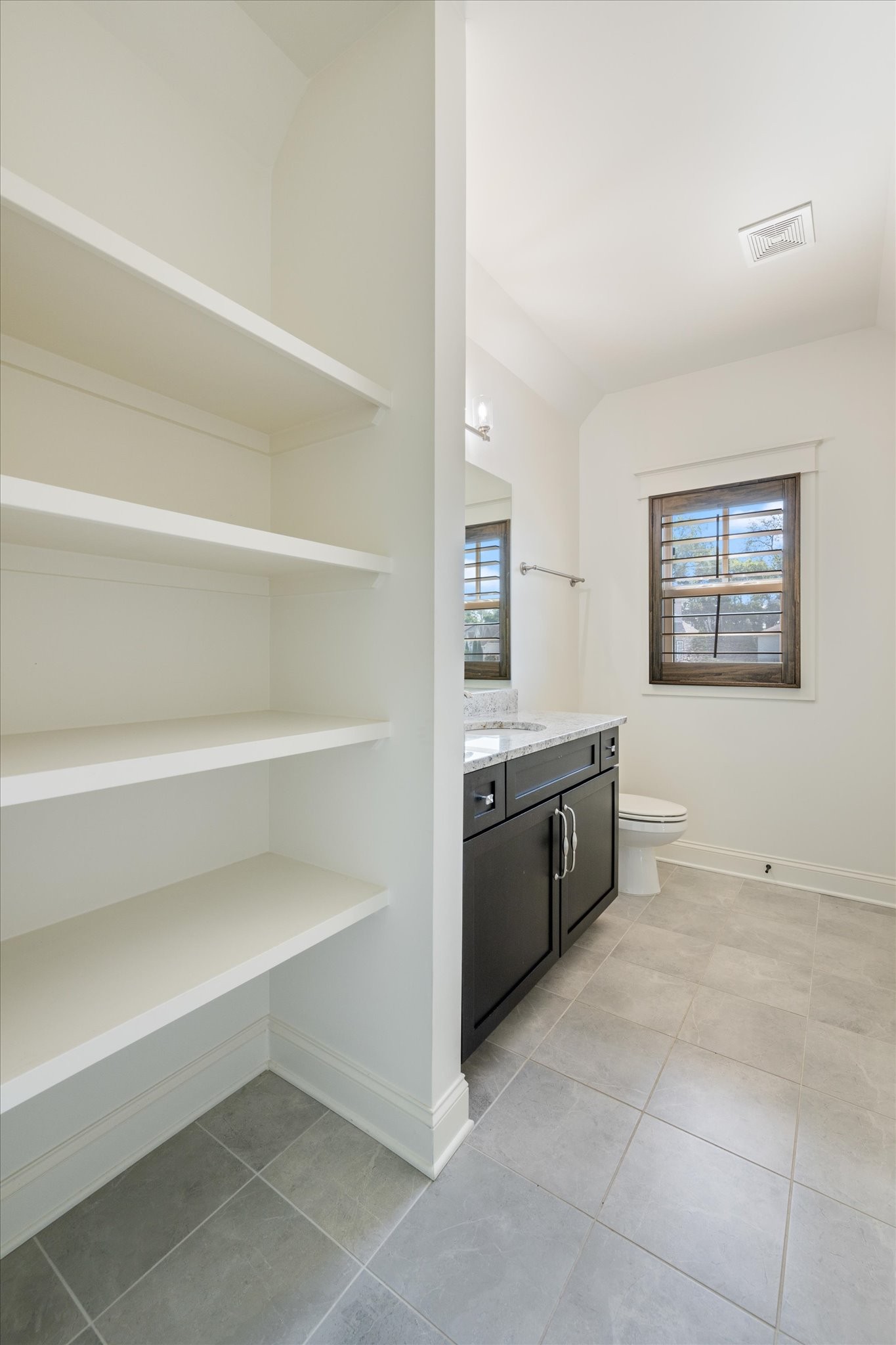 4174 Old Light Cir Property Photo 41