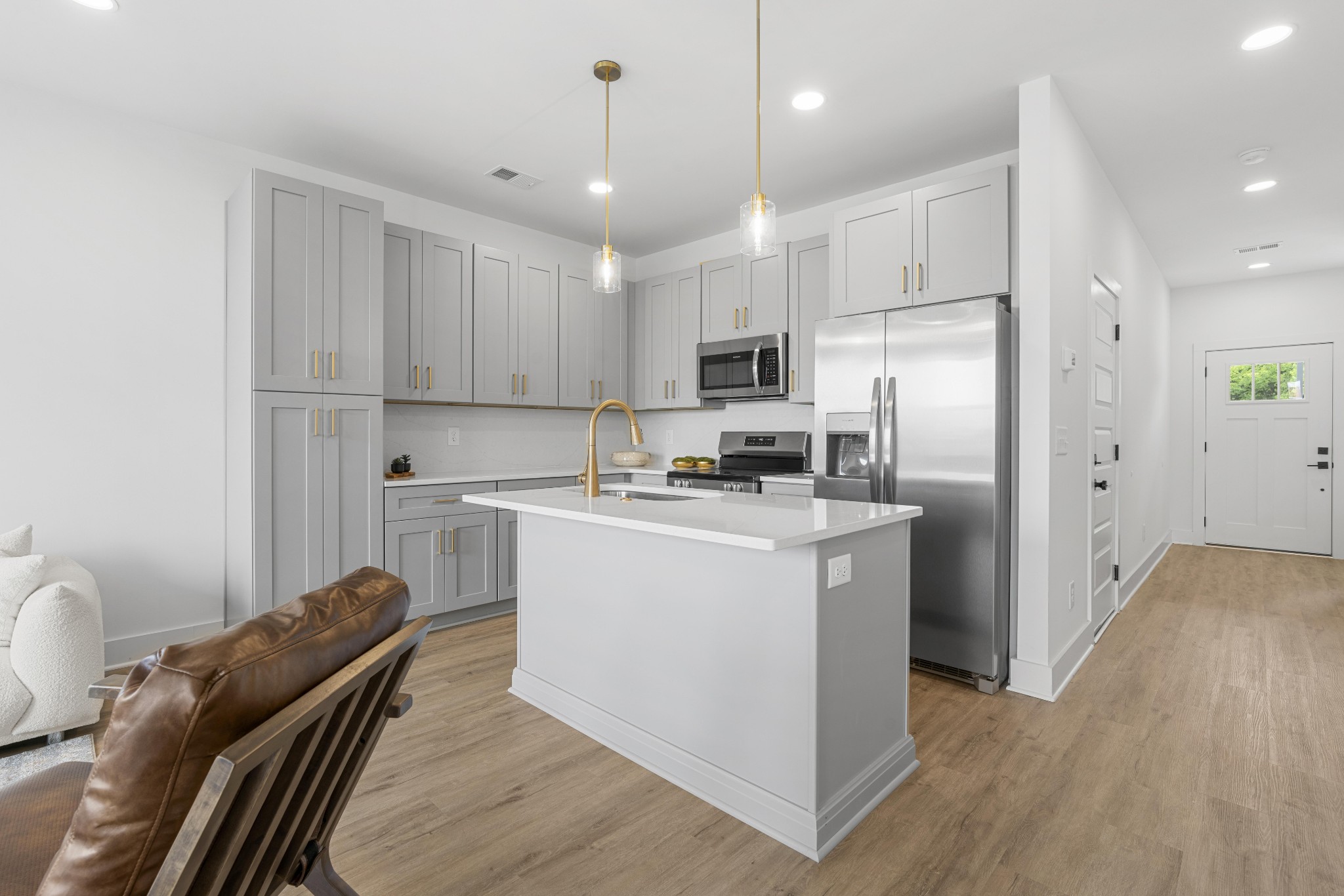 174 High Park Cir Property Photo 8
