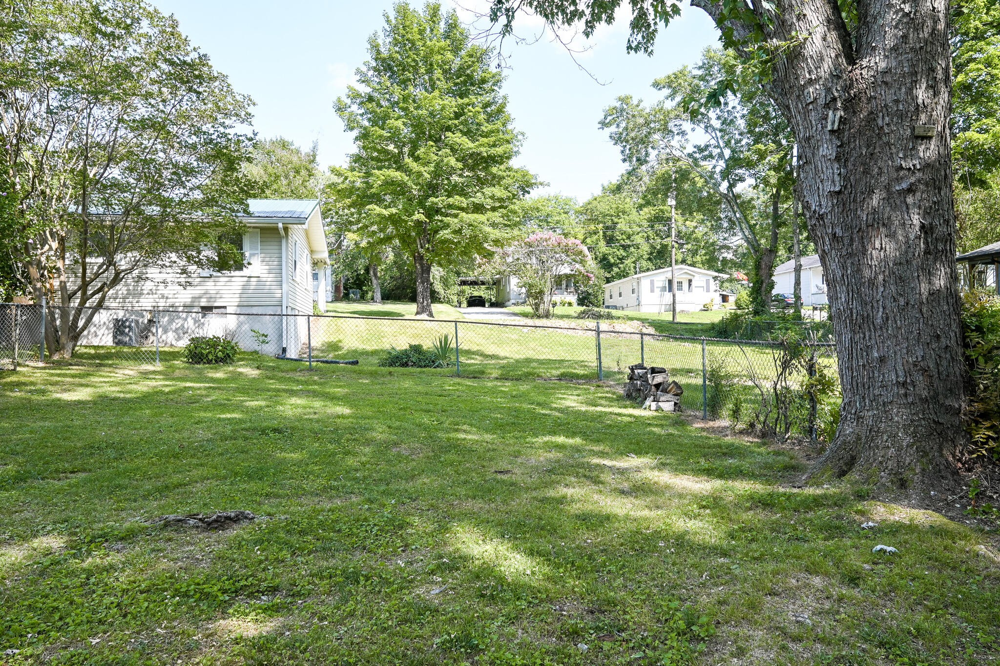 563 18th Street, Nw Property Photo 34