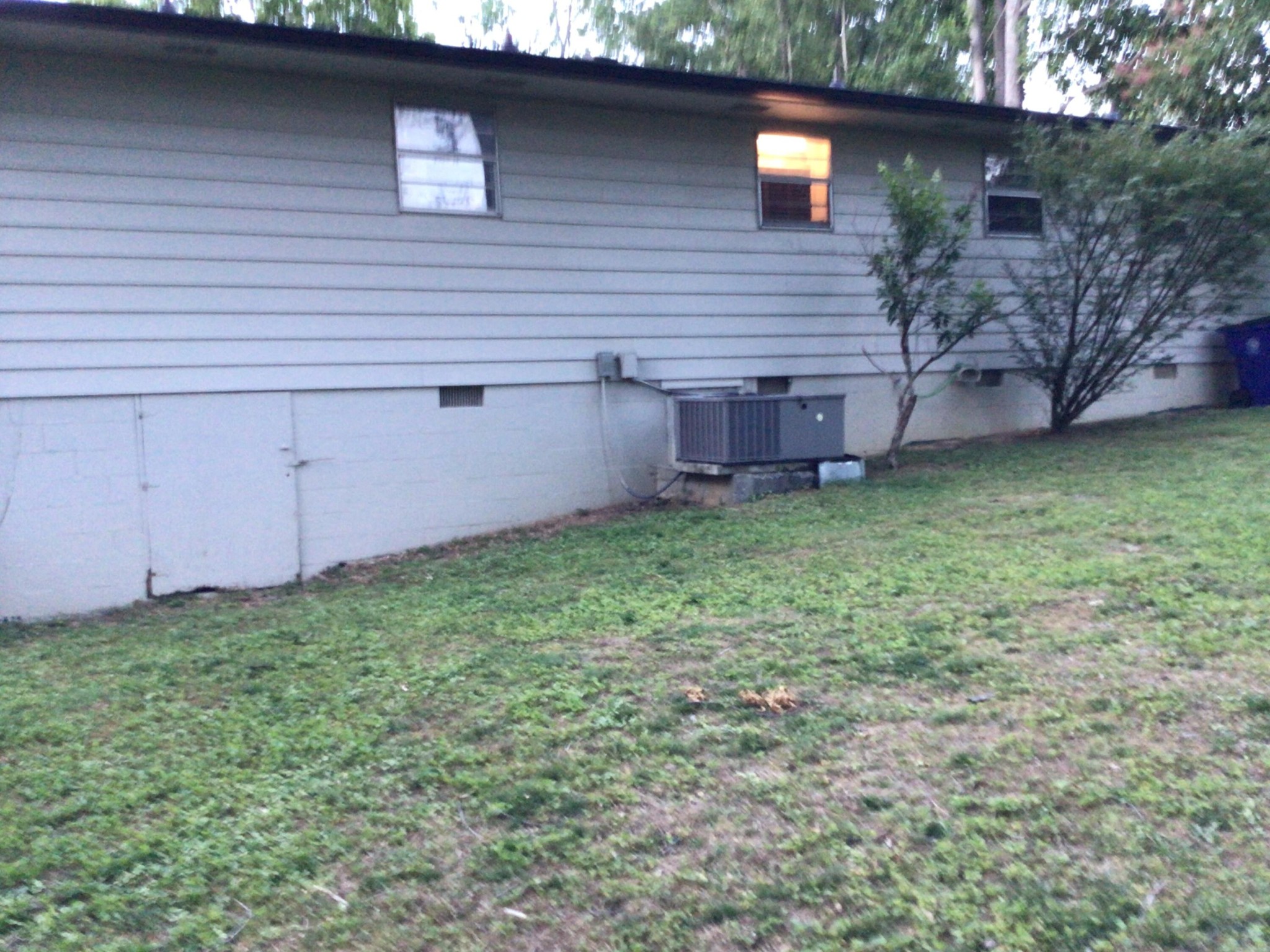 563 18th Street, Nw Property Photo 37