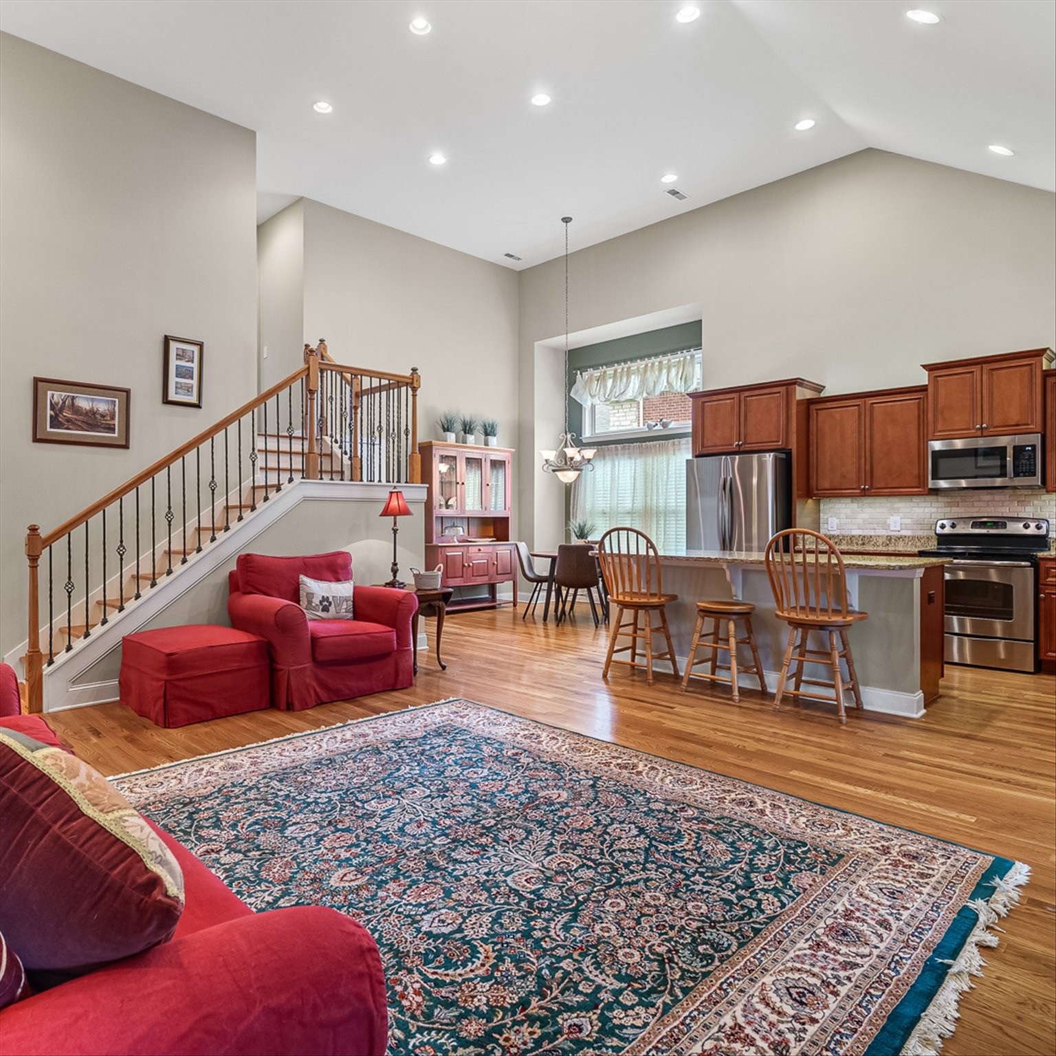 1002 Aenon Cir Property Photo 9