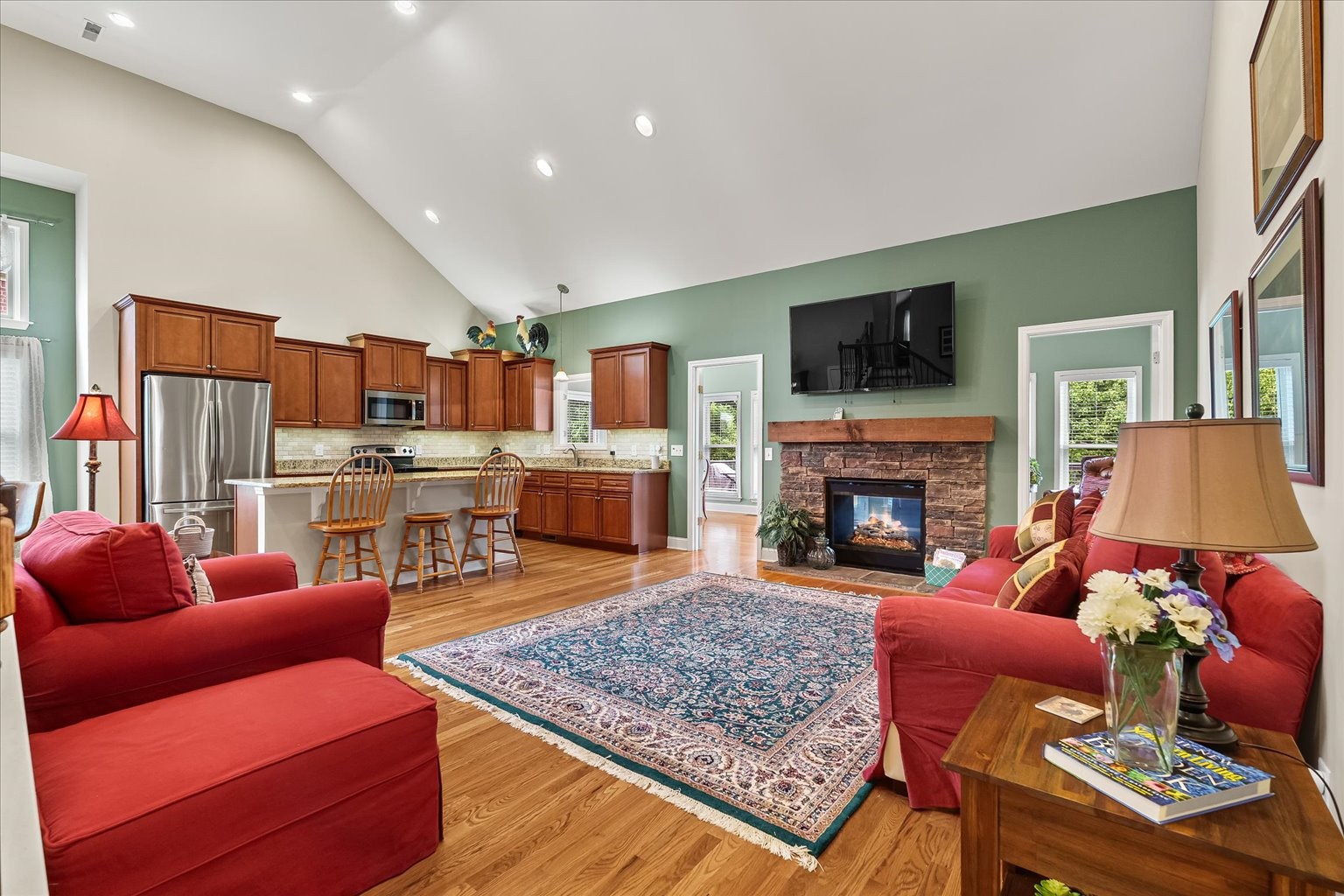 1002 Aenon Cir Property Photo 31