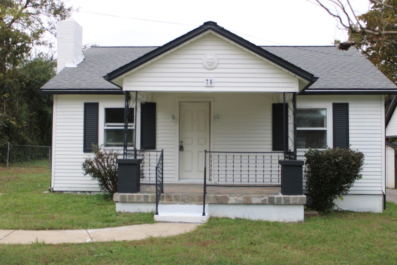 76 Elberta St